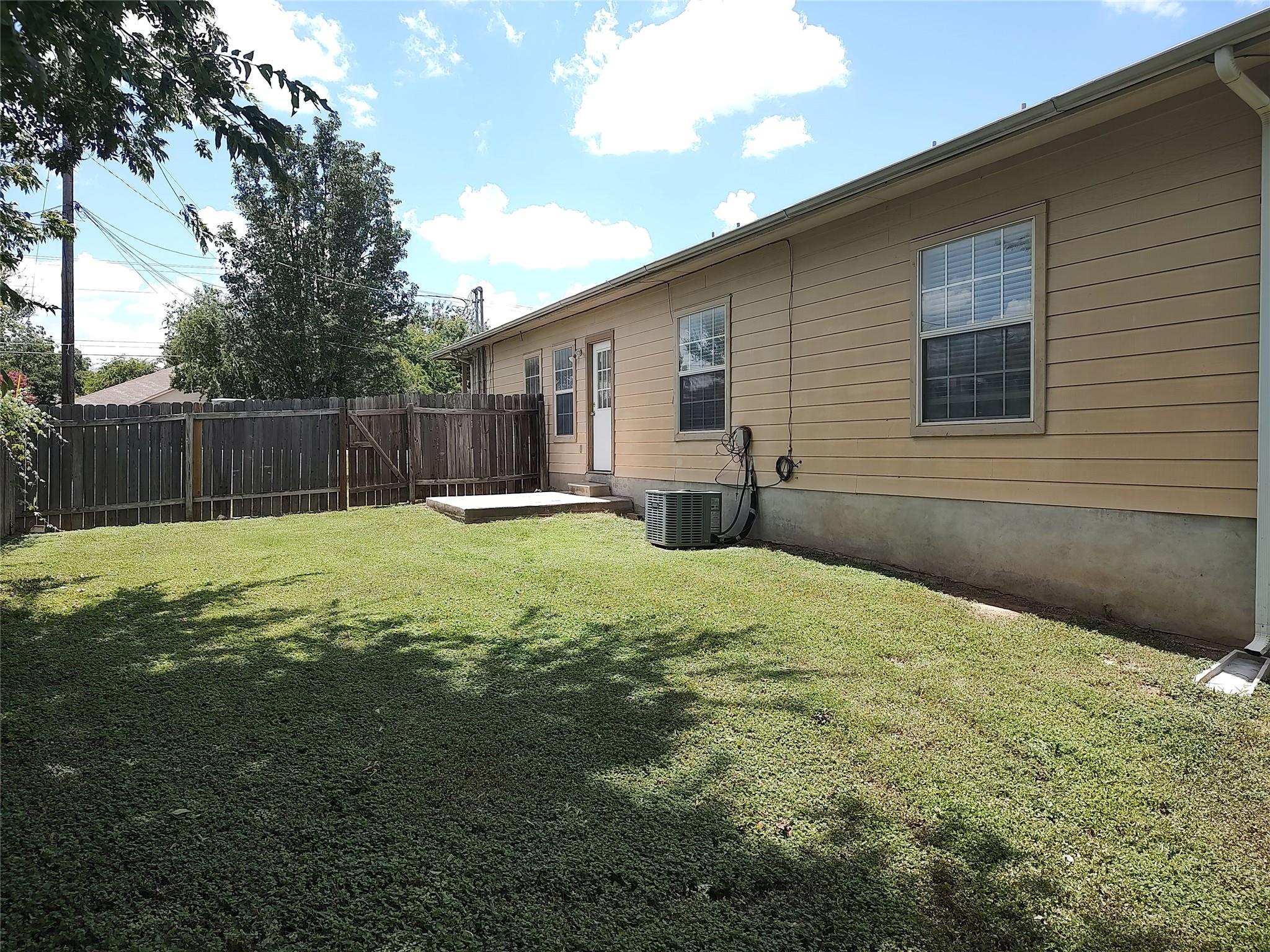 2206 S Bagdad Rd #b Property Photo 13
