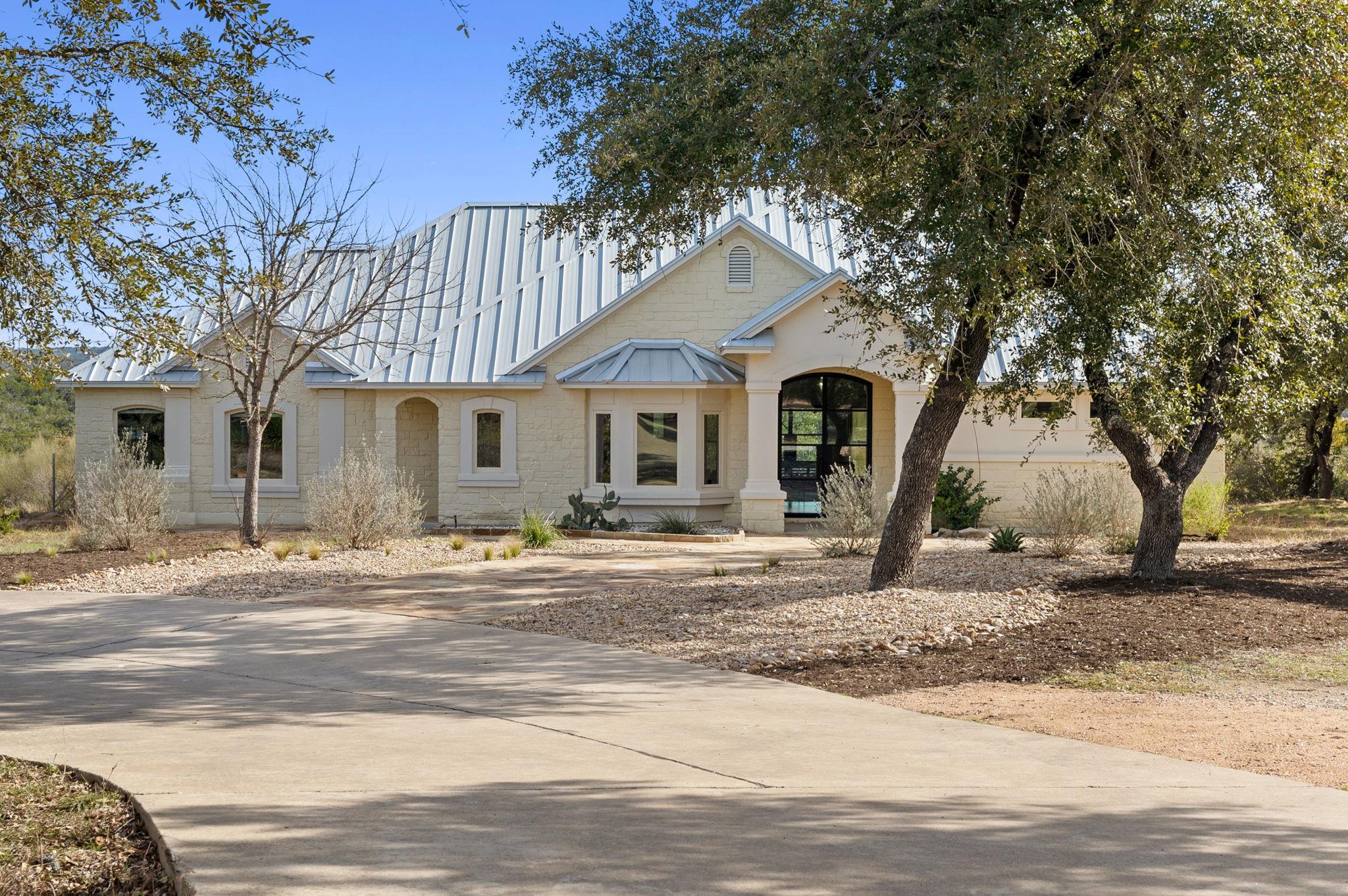 1100 Norwood Rd Property Photo