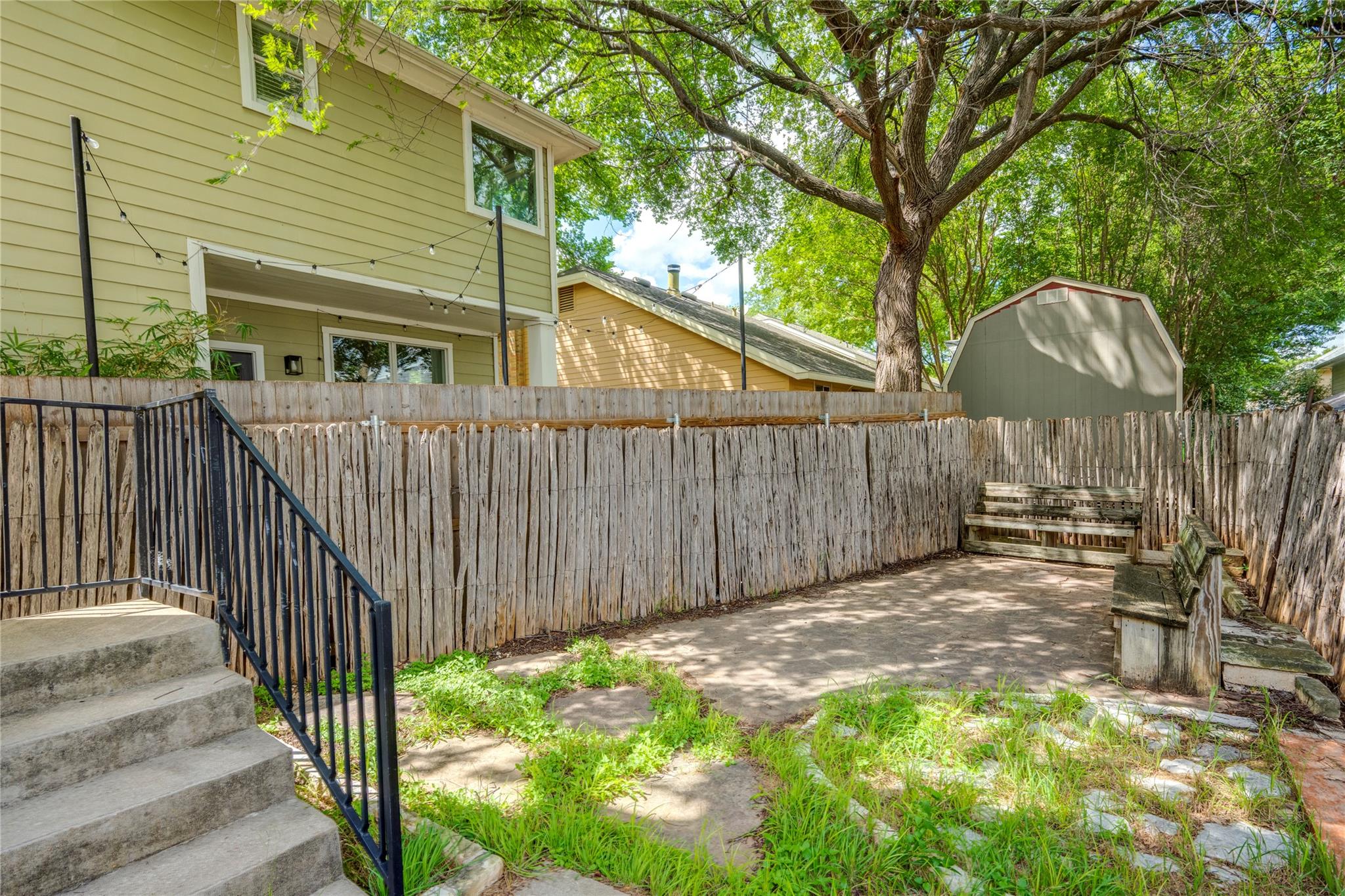 1802 Village Oak Ct Property Photo 26