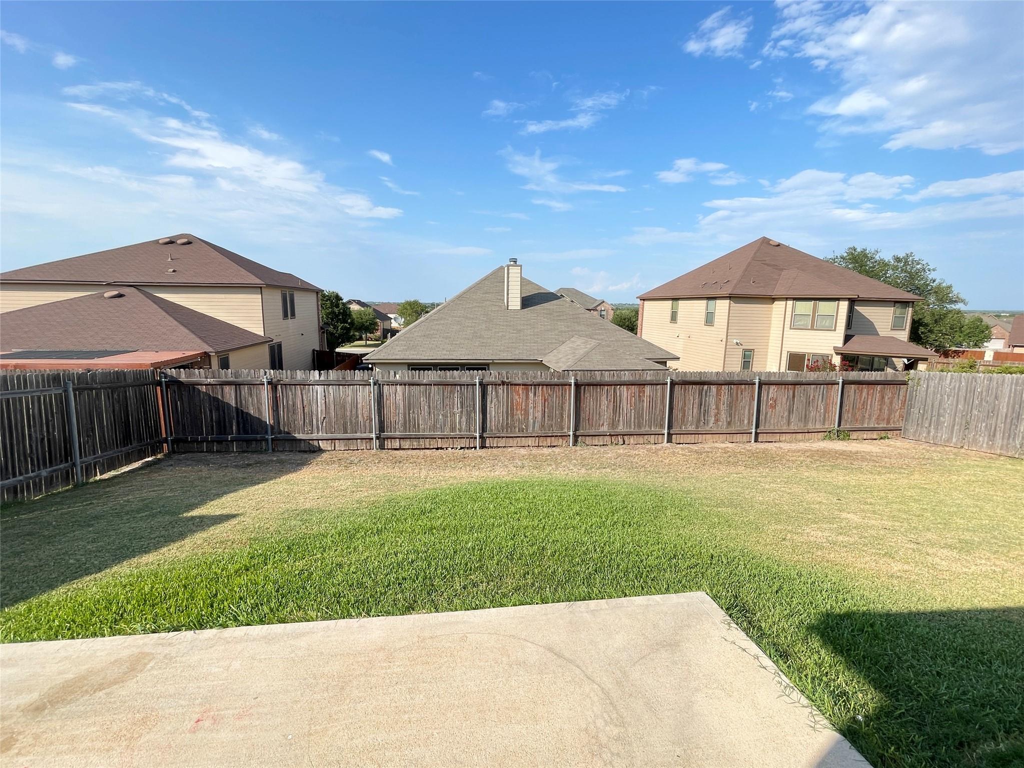 213 Connor Elkins Dr Property Photo 20