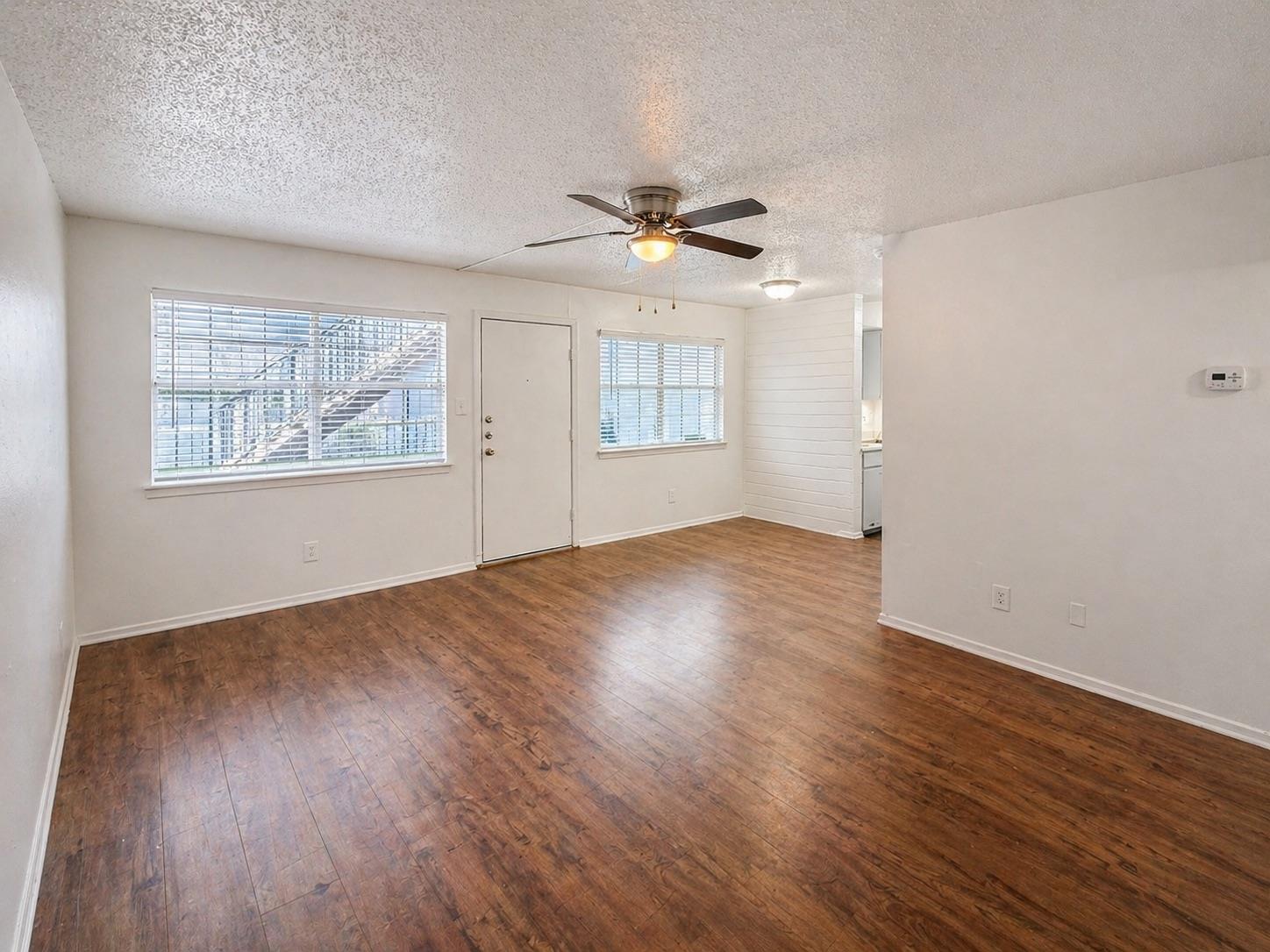 2704 Salado St #103 Property Photo 4