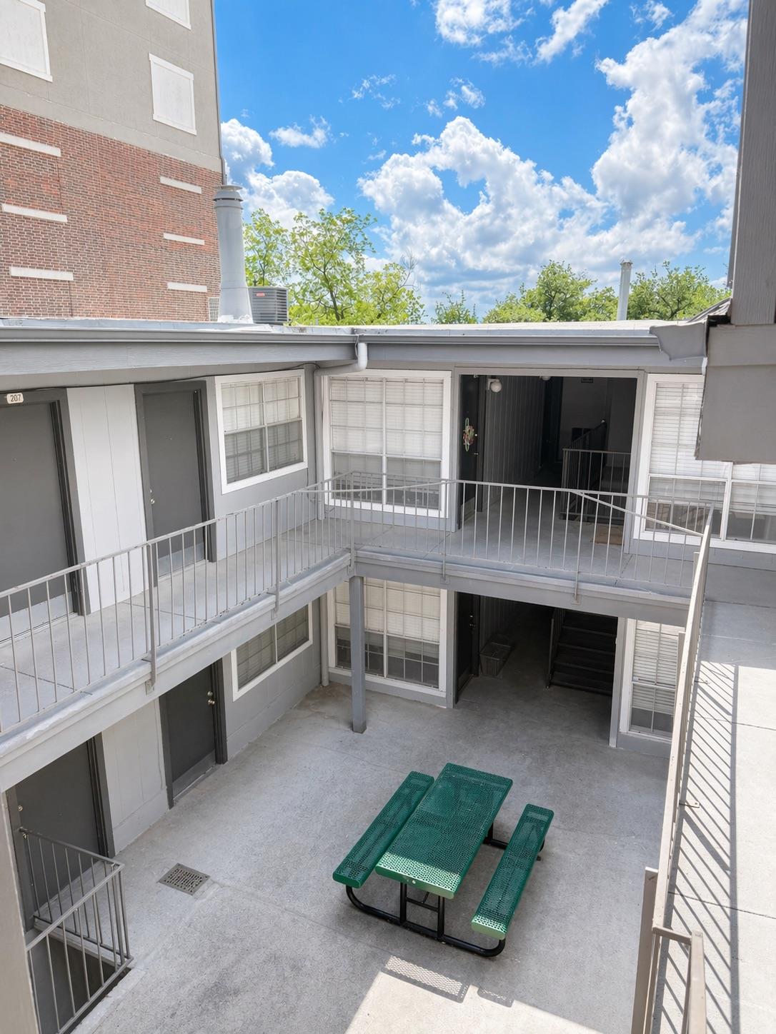2704 Salado St #103 Property Photo 11