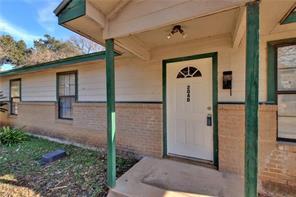 204 Hall St D Property Photo