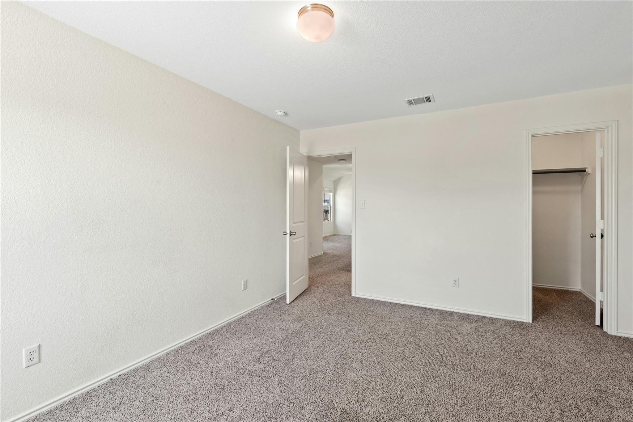 513 Circle Way Property Photo 21