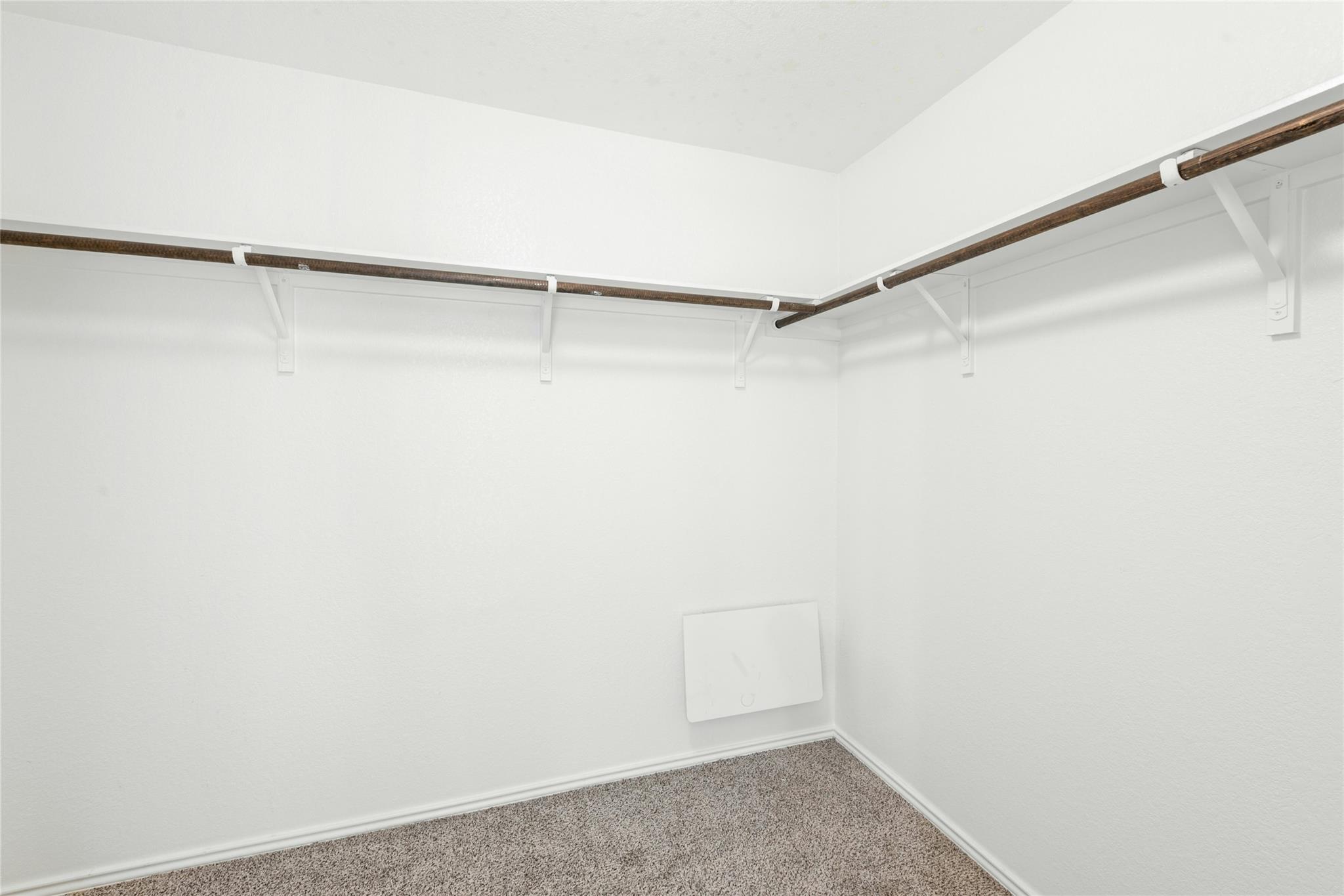 513 Circle Way Property Photo 22