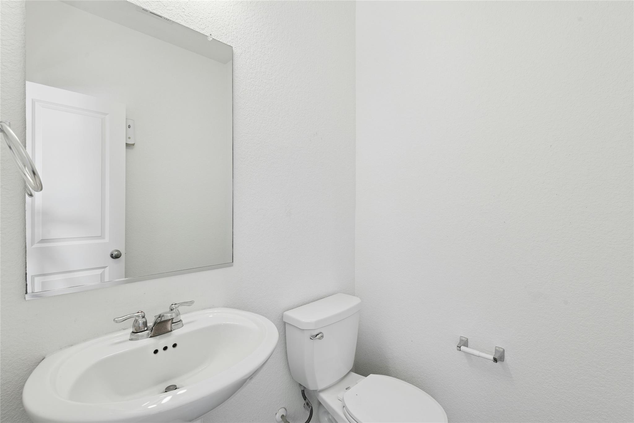 513 Circle Way Property Photo 27