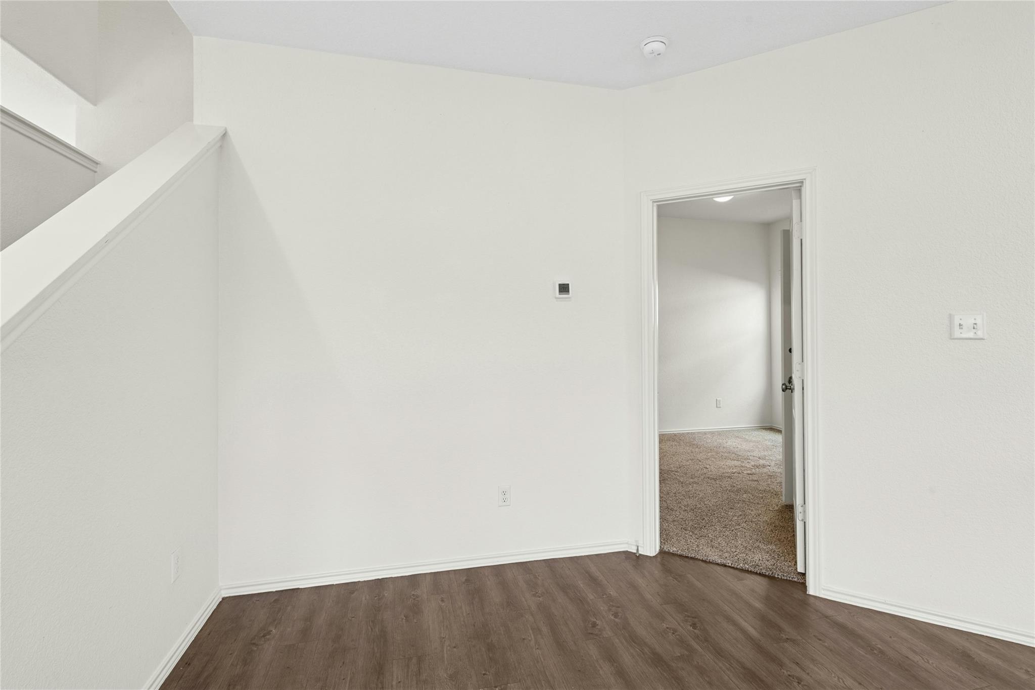 513 Circle Way Property Photo 28