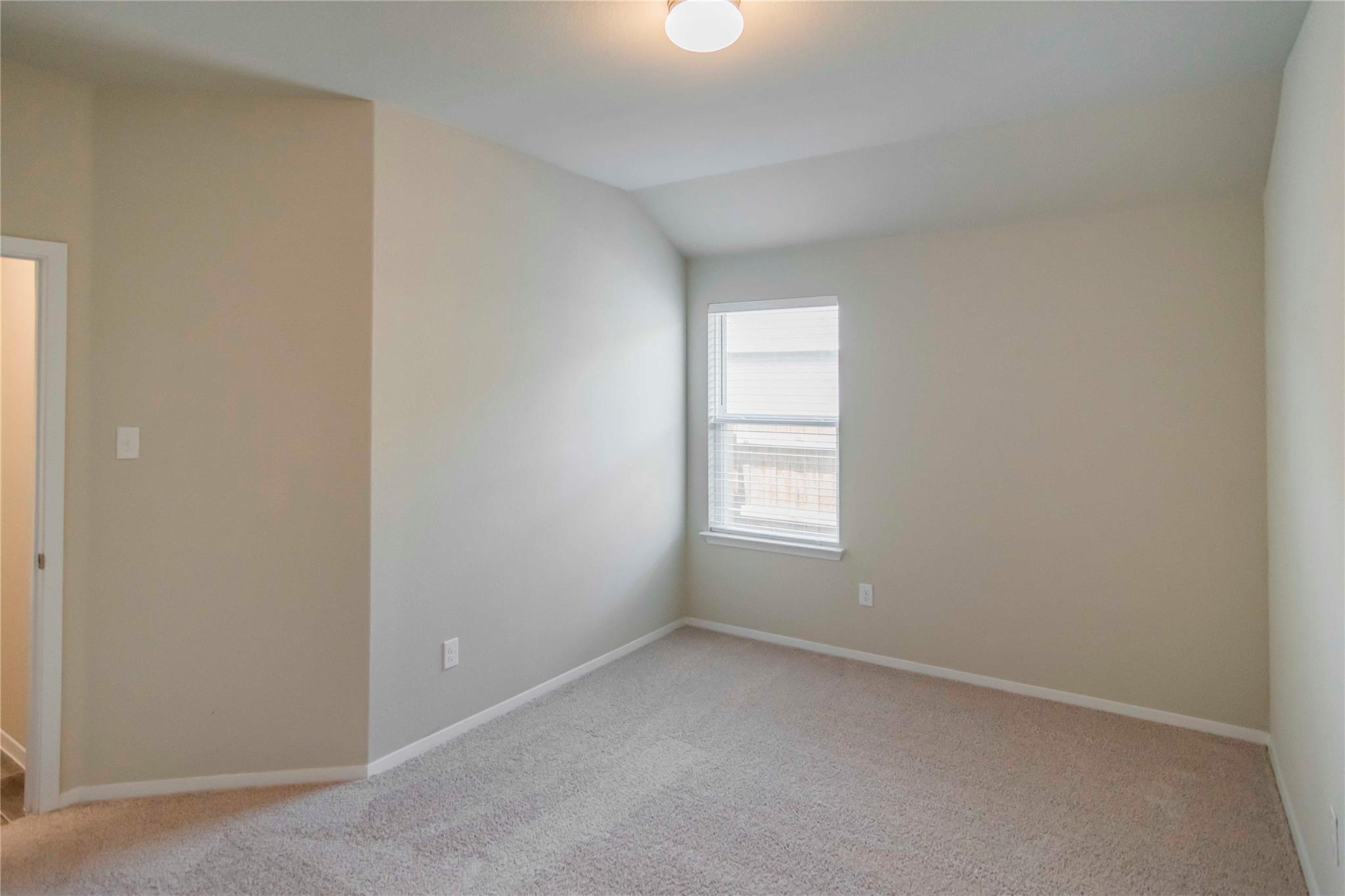 204 Rollingwood Dr Property Photo 14