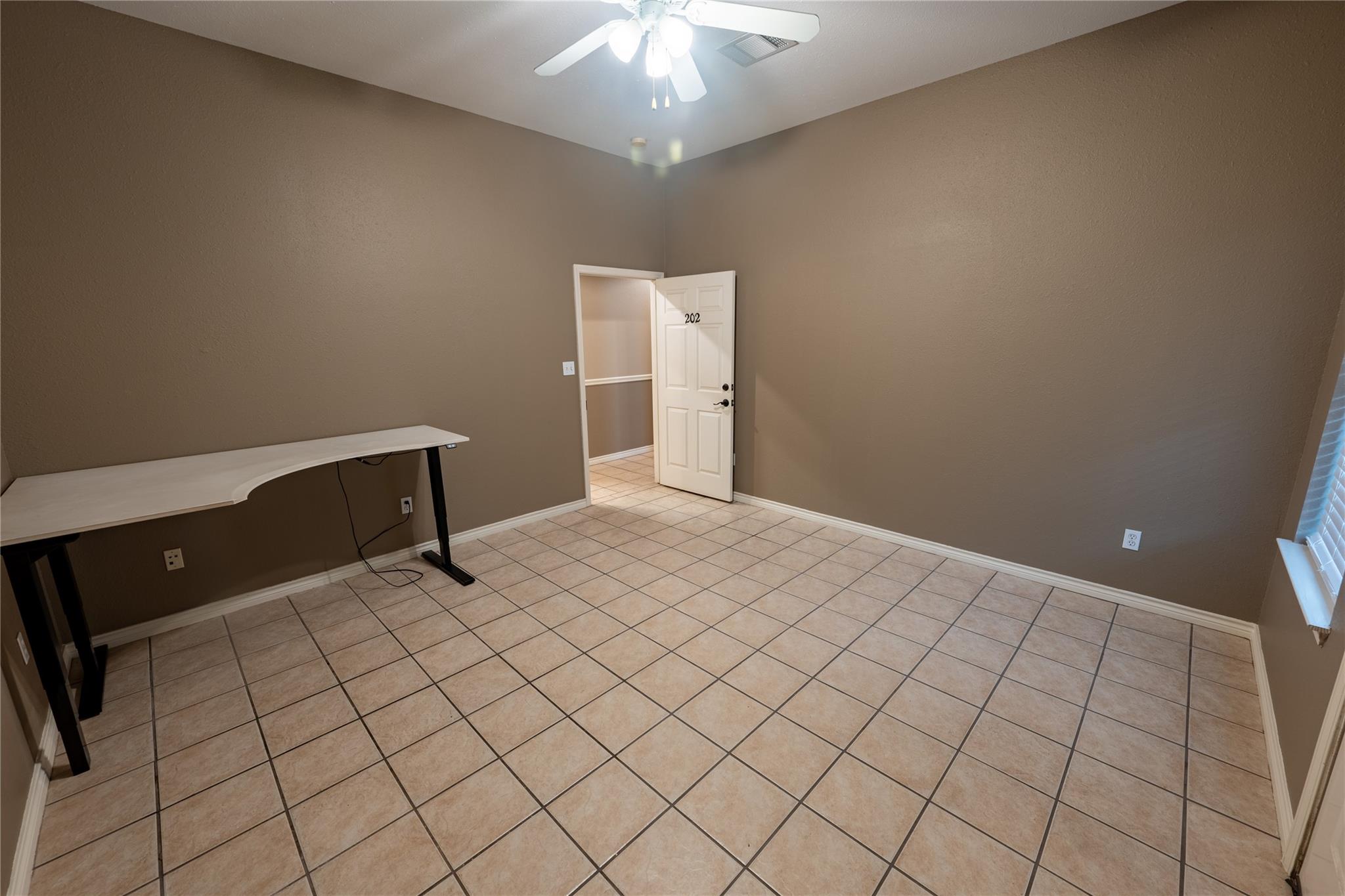 9414 Anderson Mill Rd #202 Property Photo 8