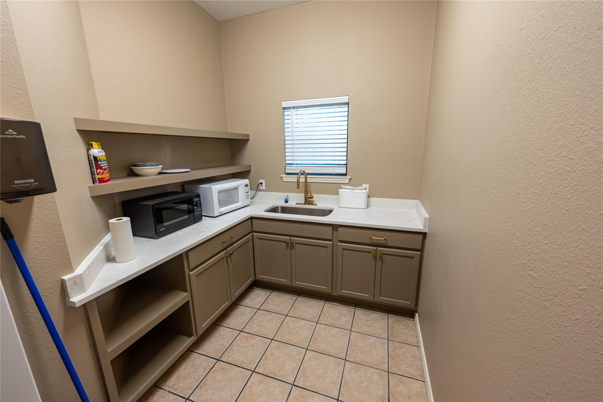 9414 Anderson Mill Rd #202 Property Photo 10