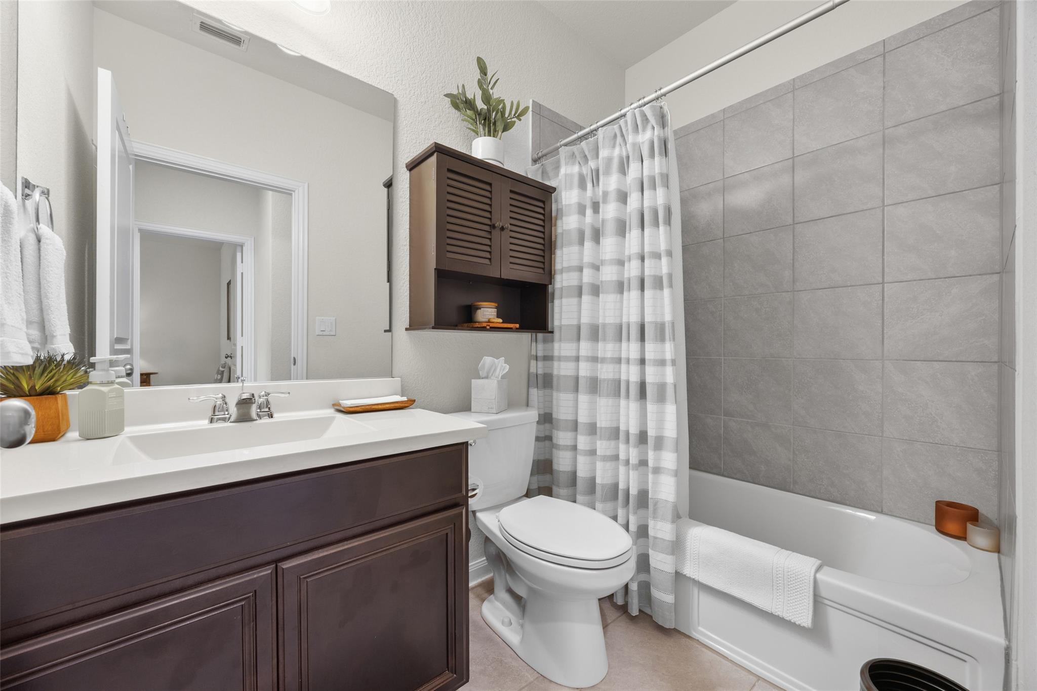 12203 Toluca Dr Property Photo 21