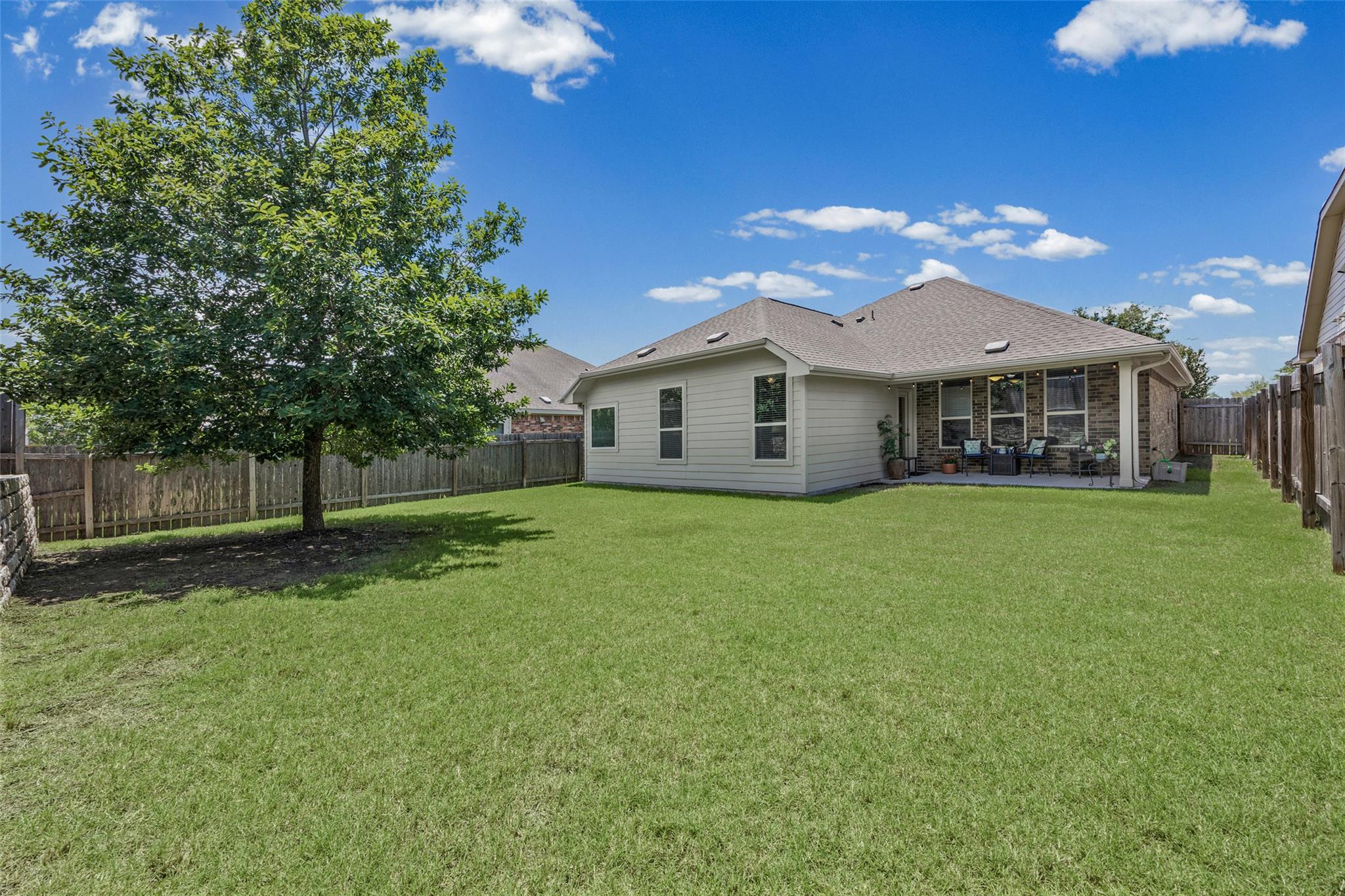 12203 Toluca Dr Property Photo 28