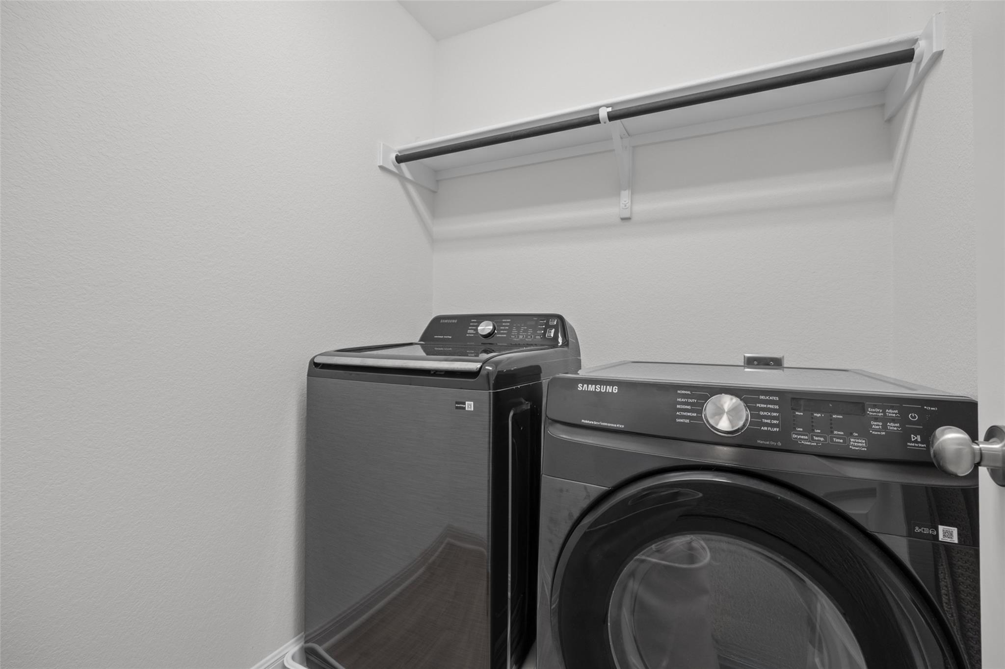 6915 Tiznow Ln Property Photo 14