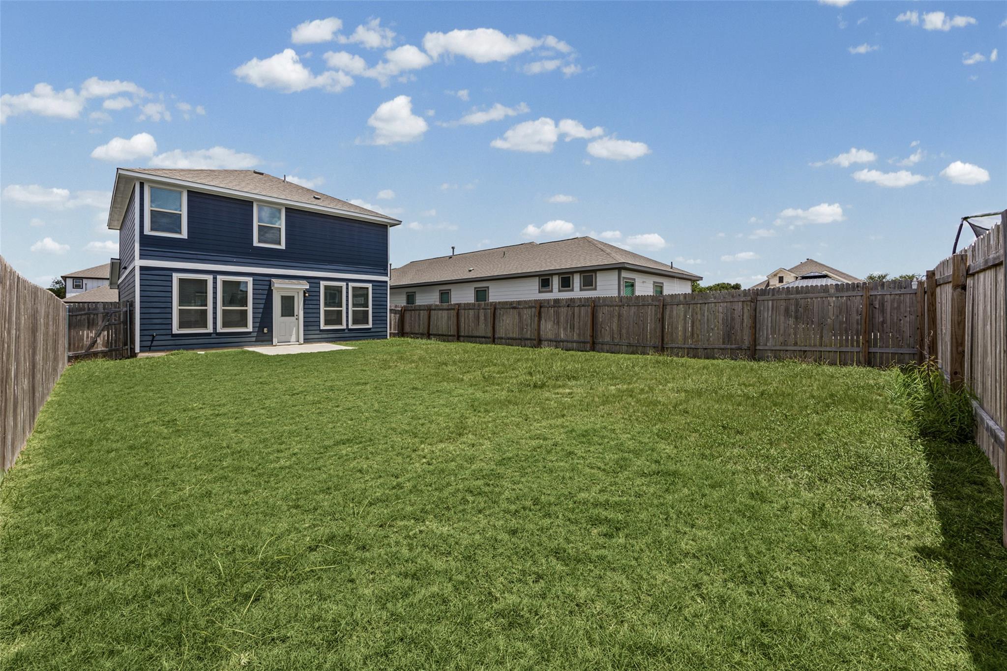 6915 Tiznow Ln Property Photo 23