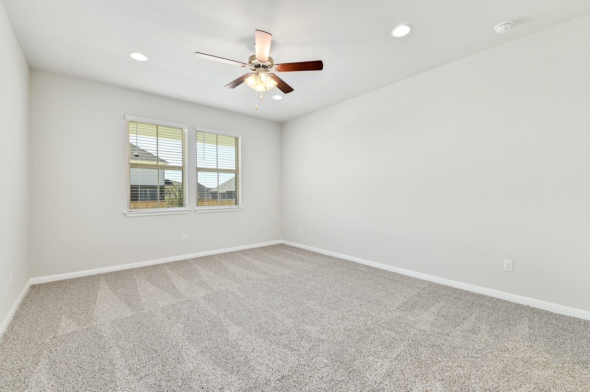 1021 Kerrwood Way Property Photo 9