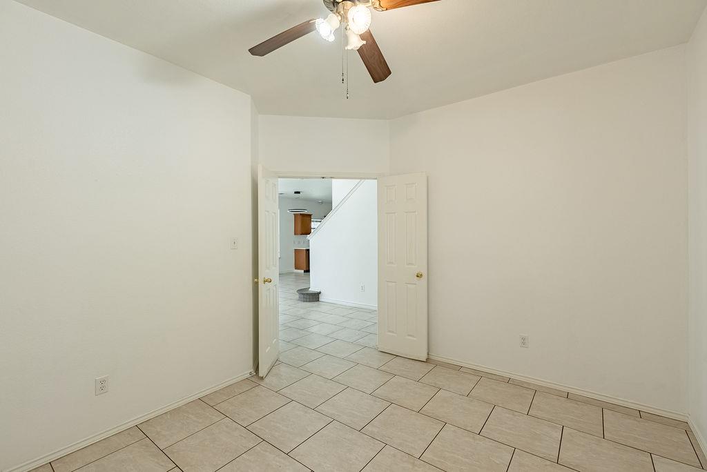 1016 Tom Seaver Pl Property Photo 10