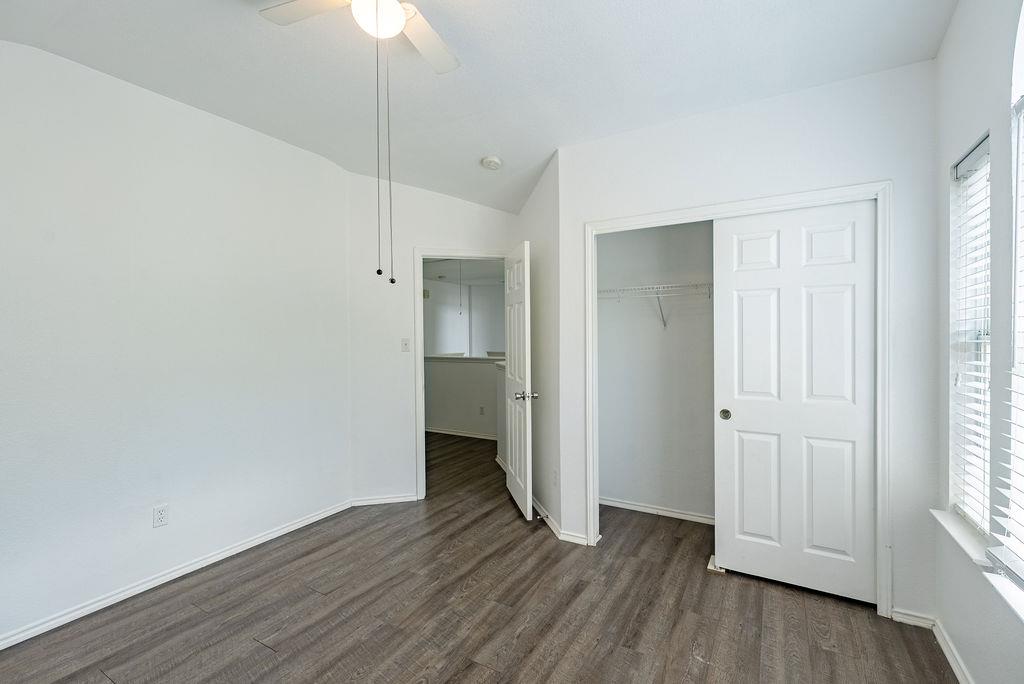 1016 Tom Seaver Pl Property Photo 20
