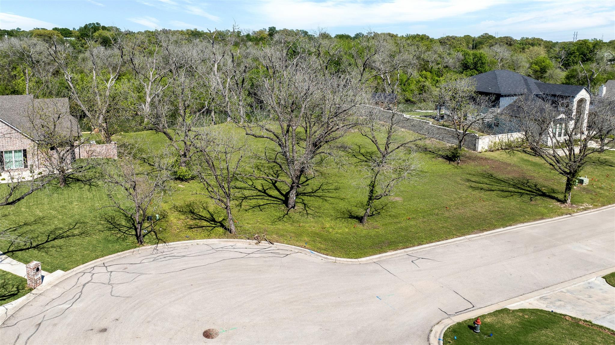1015 Rivers Edge Dr Property Photo 8
