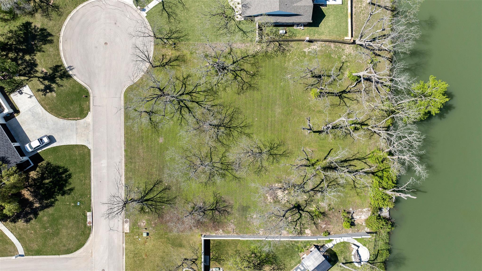 1015 Rivers Edge Dr Property Photo 11