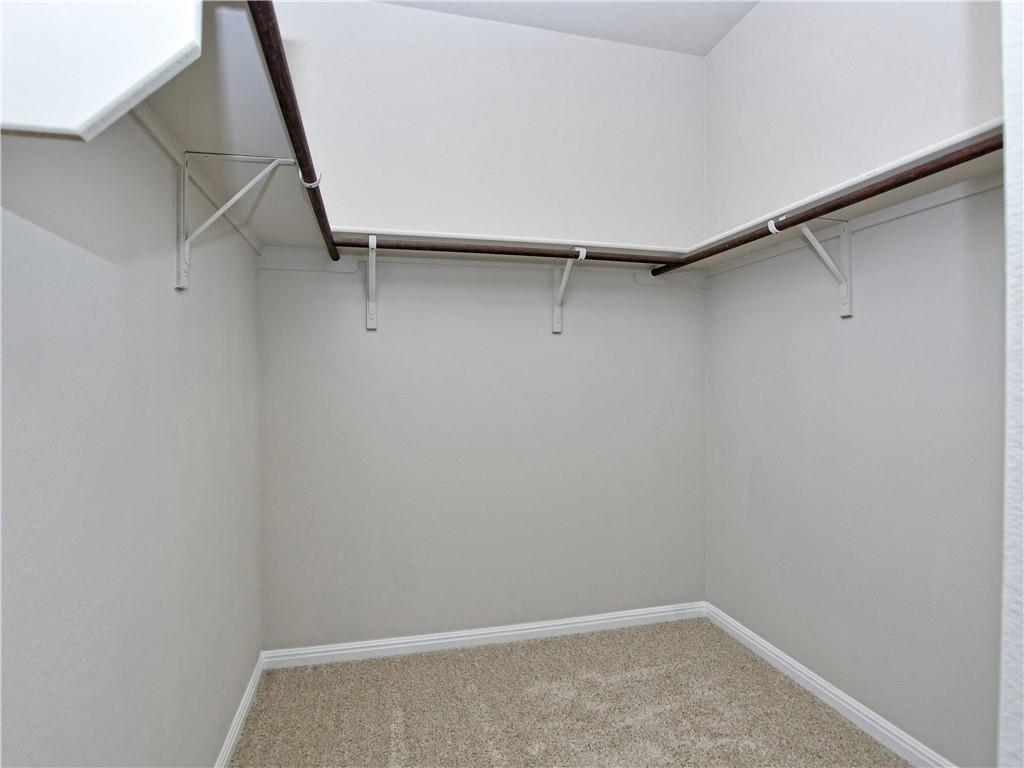 110 S Deep Eddy Cv Property Photo 22