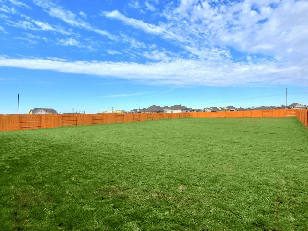 110 S Deep Eddy Cv Property Photo 35