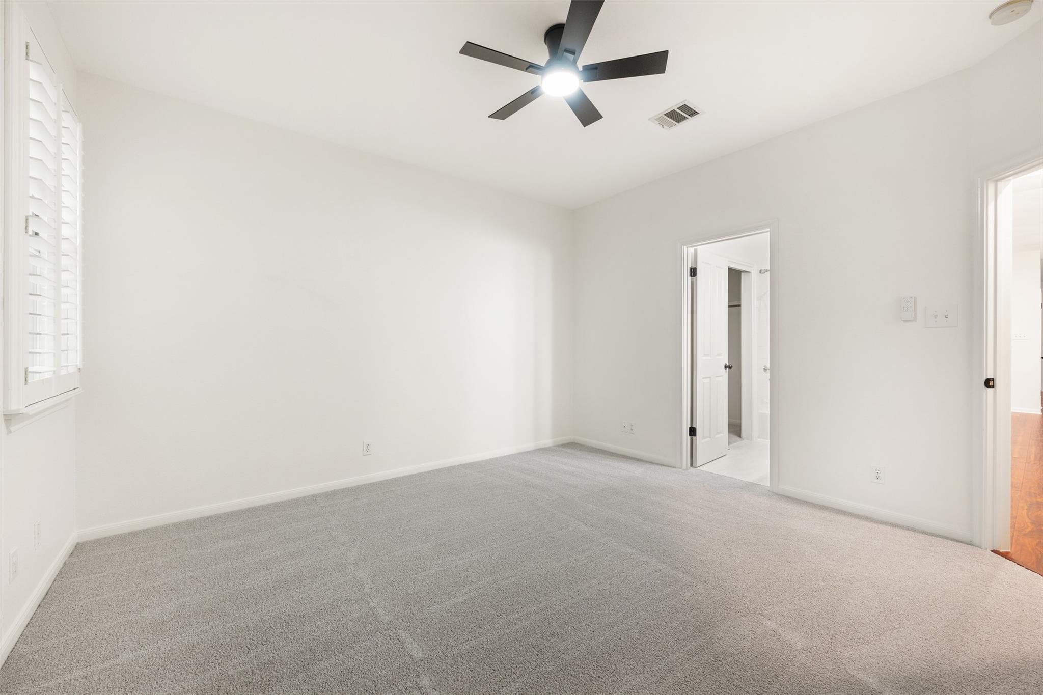 2429a Curry Loop Property Photo 10