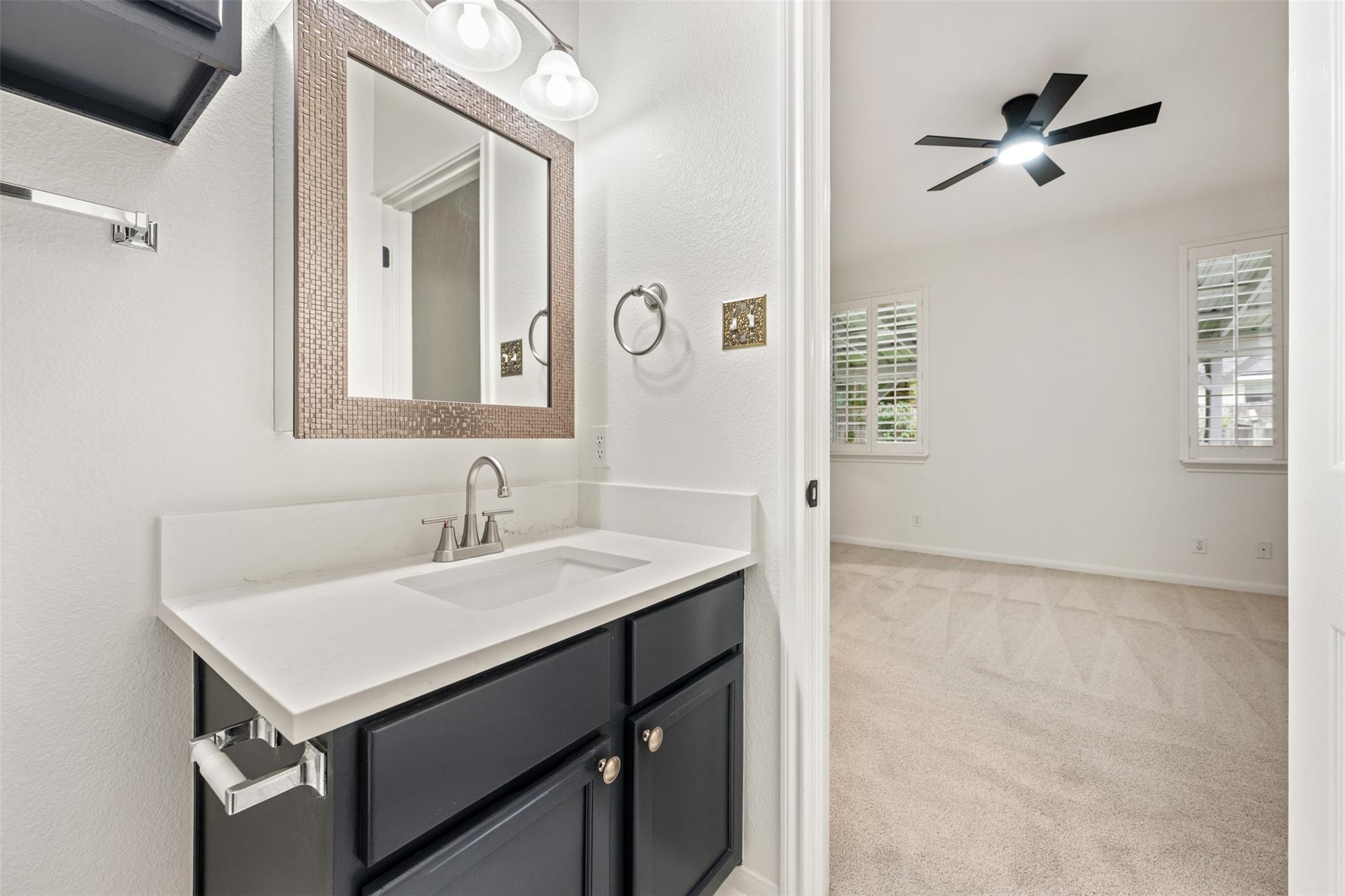 2429a Curry Loop Property Photo 15