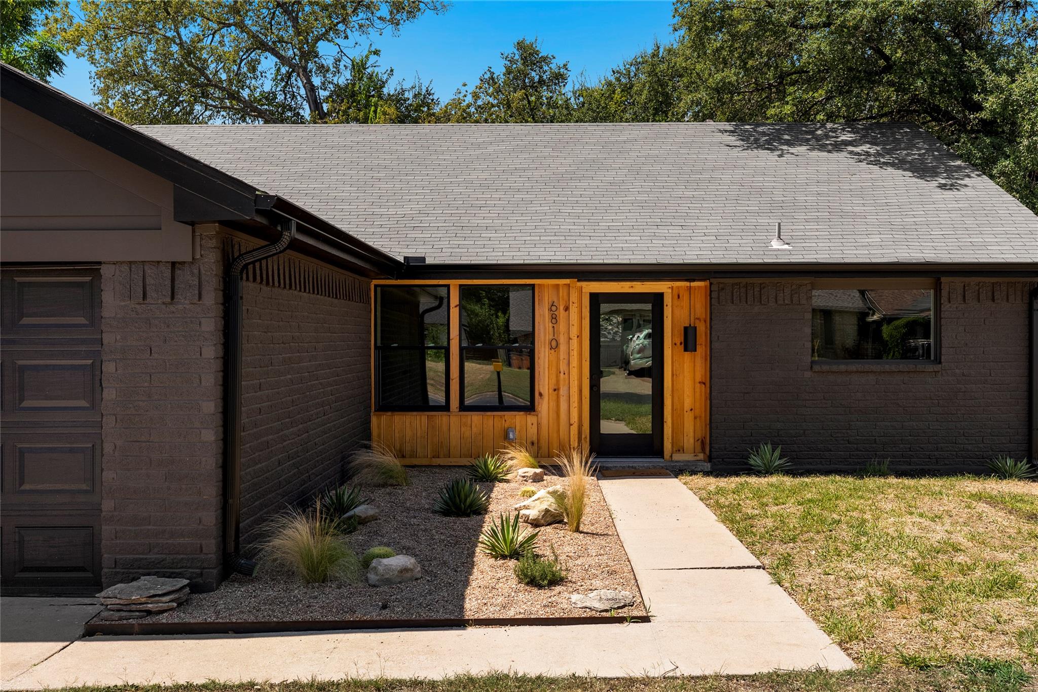 6810 Windrift Way Property Photo 35