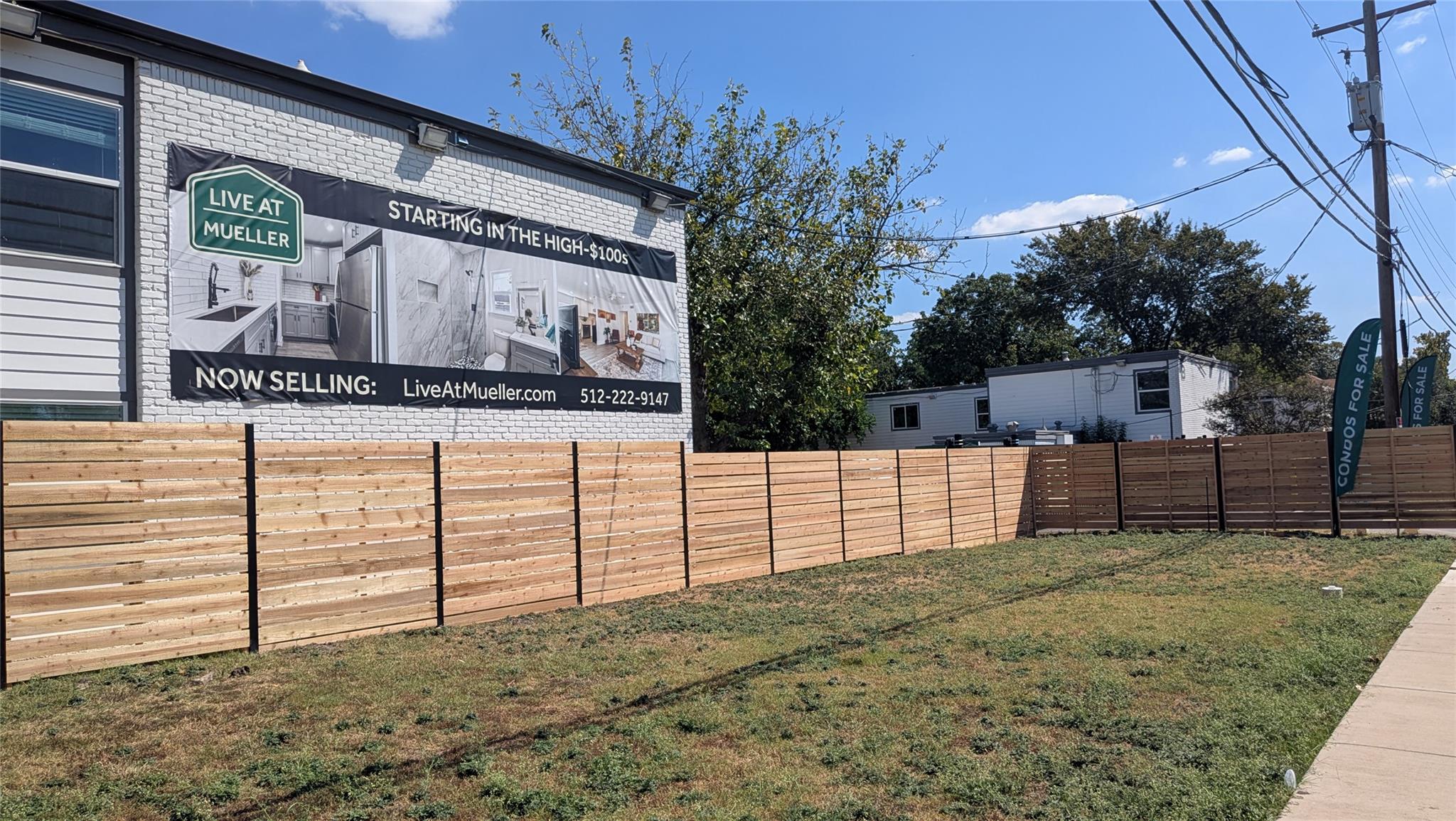 1200 E 52nd St #204 Property Photo 22