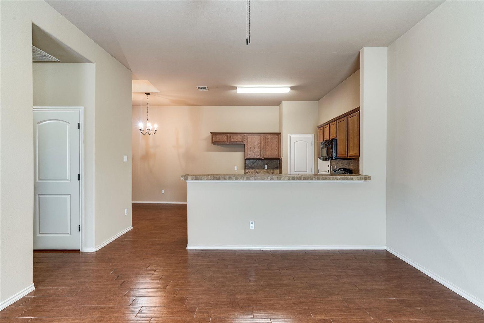 1124 Brendon Lee Ln Property Photo 7
