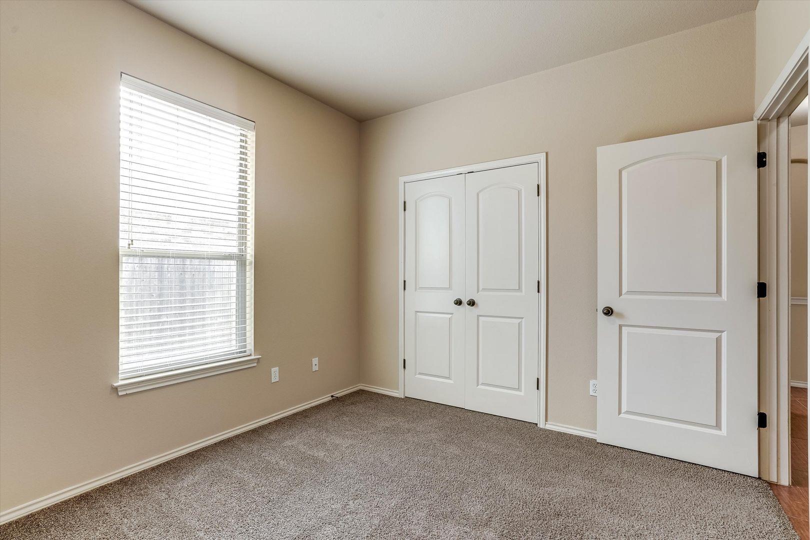 1124 Brendon Lee Ln Property Photo 10