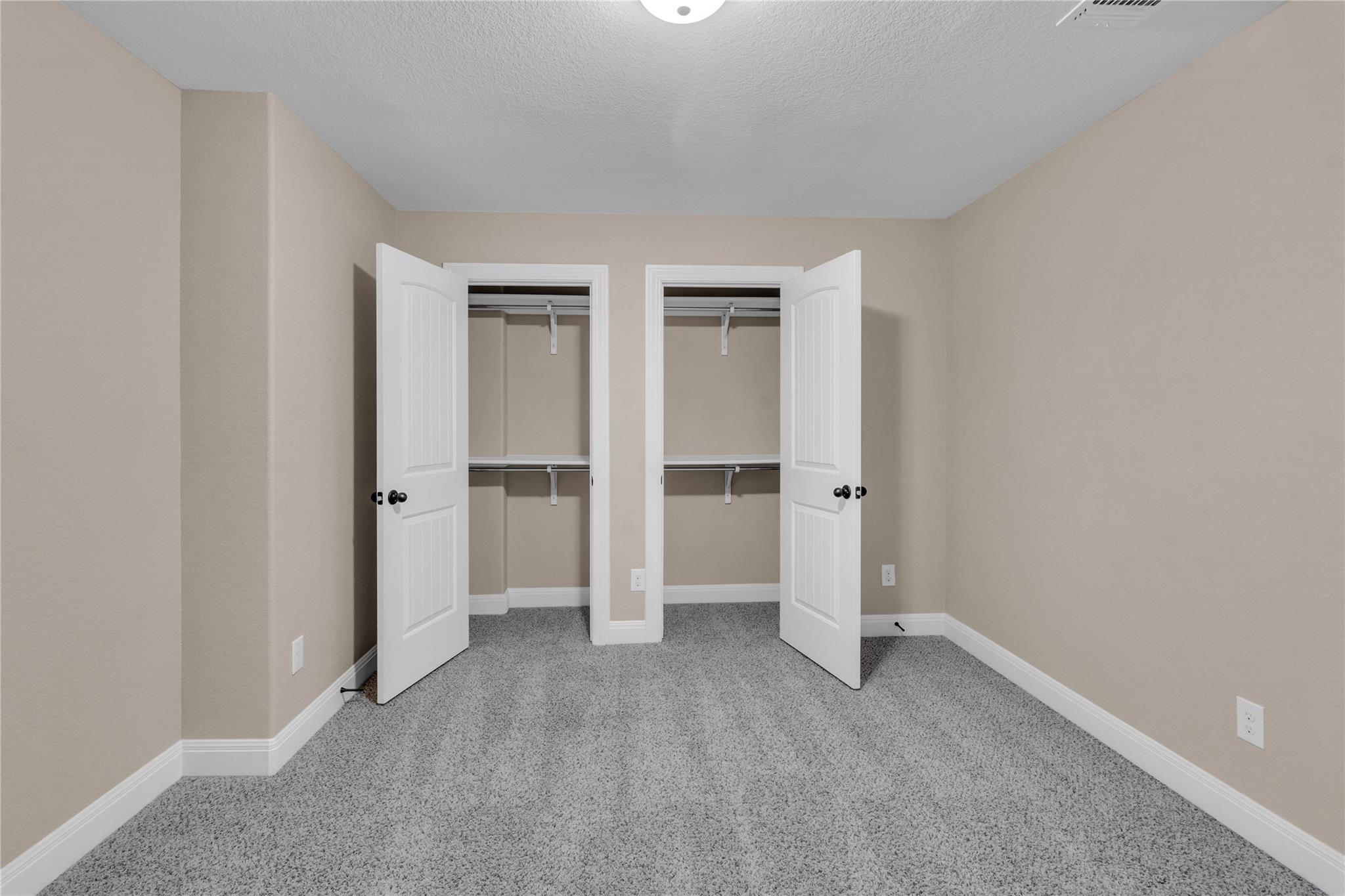 1305 Ignacia Dr Property Photo 21