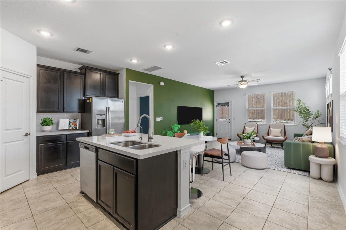 5202 Dimesky Ln Property Photo 11
