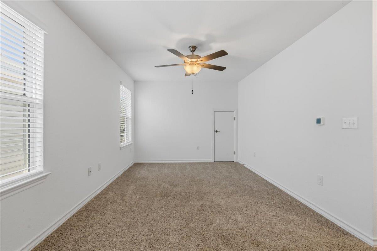 5202 Dimesky Ln Property Photo 26