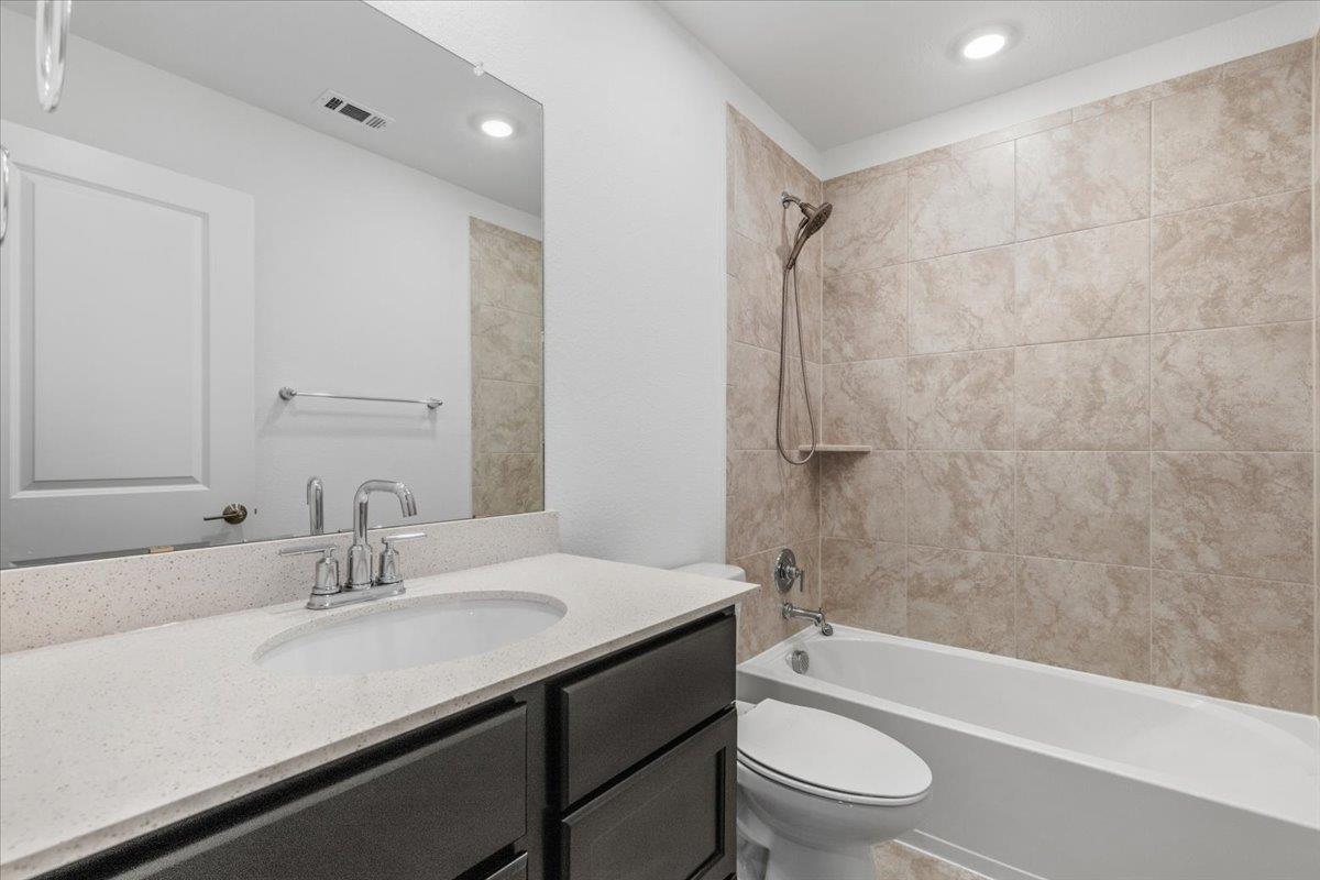 5202 Dimesky Ln Property Photo 29