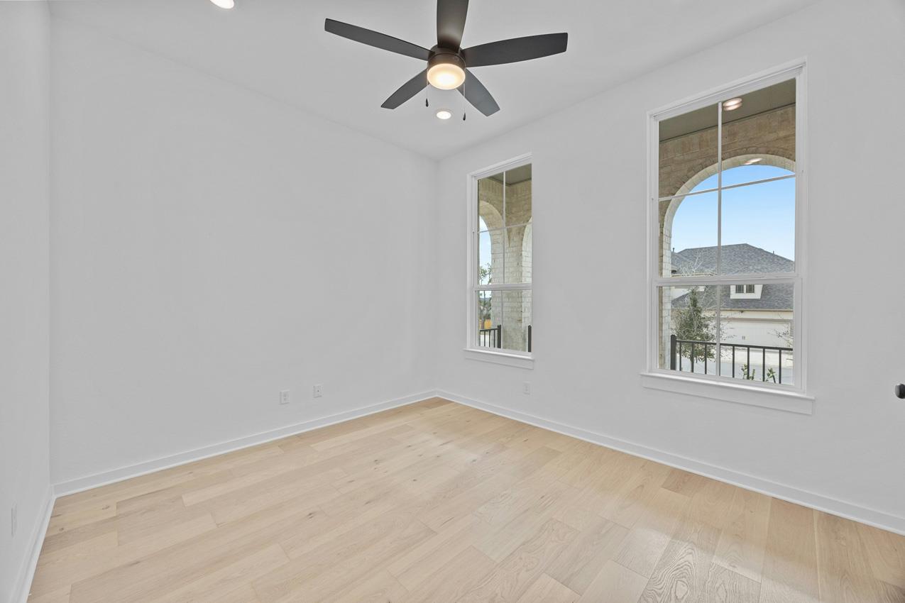 1109 Calendula Trl Property Photo 15