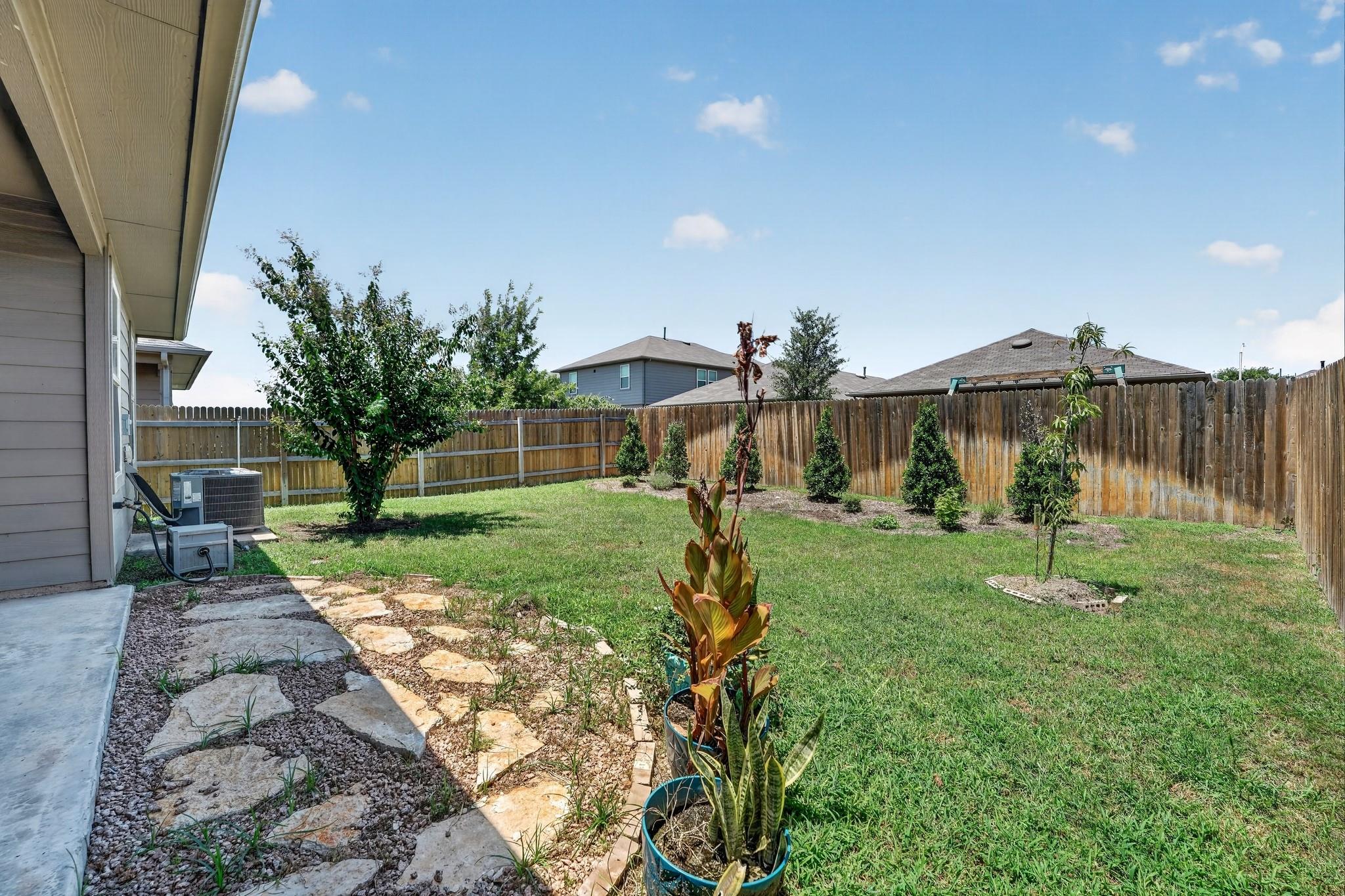 196 Harvest Creek Dr Property Photo 29