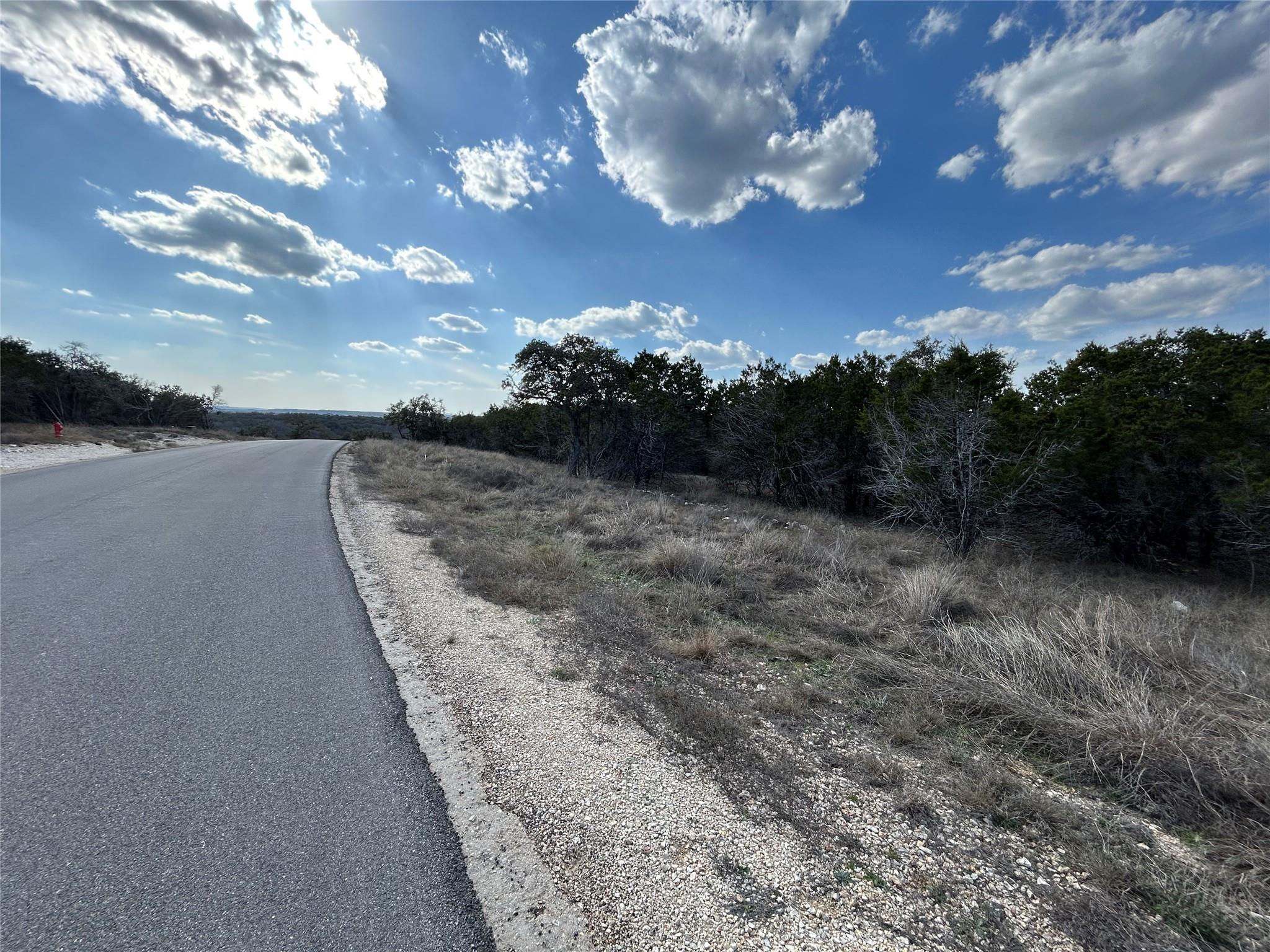 1007 Pristine Trl Property Photo 6