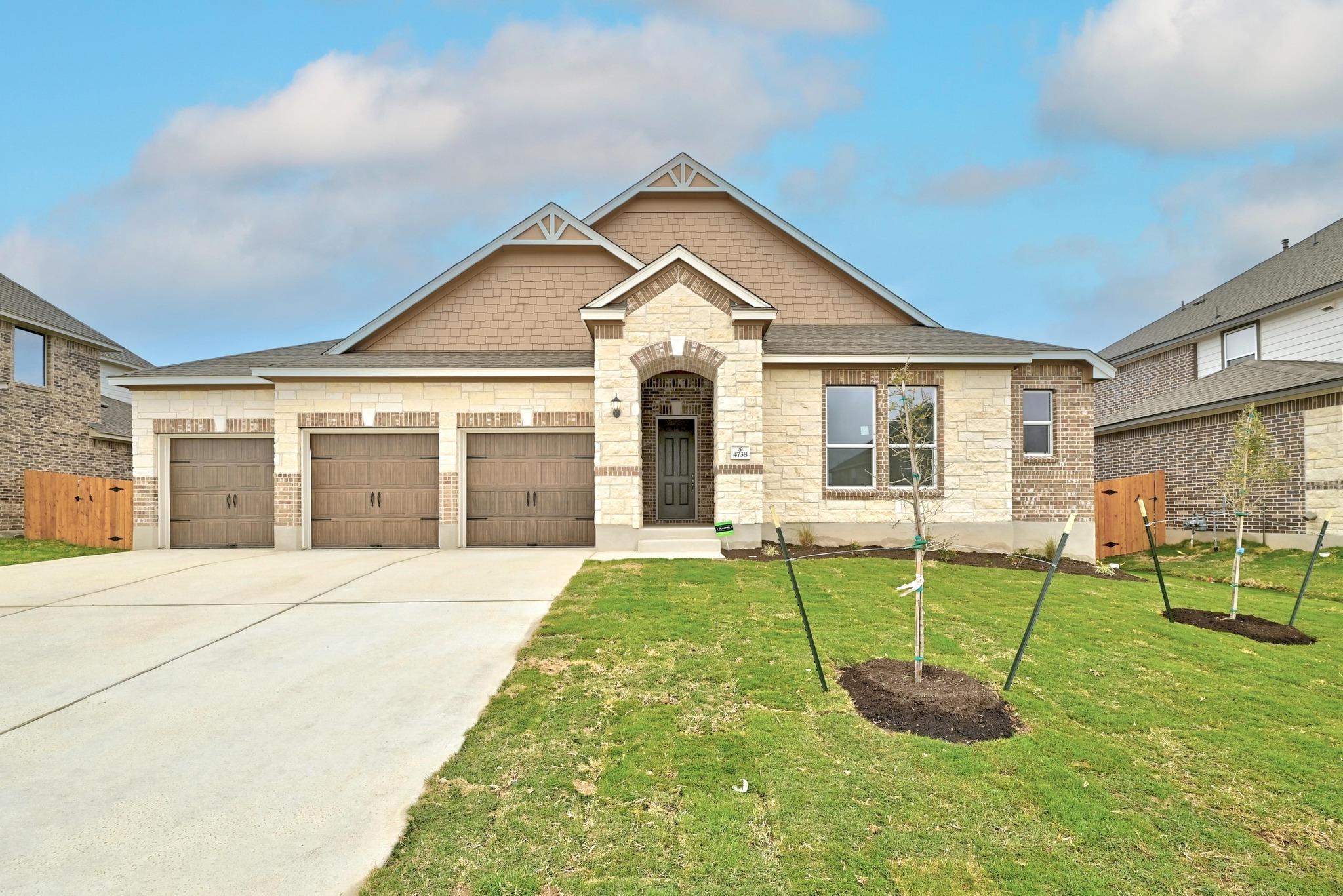 4738 San Rufo Dr Property Photo 1