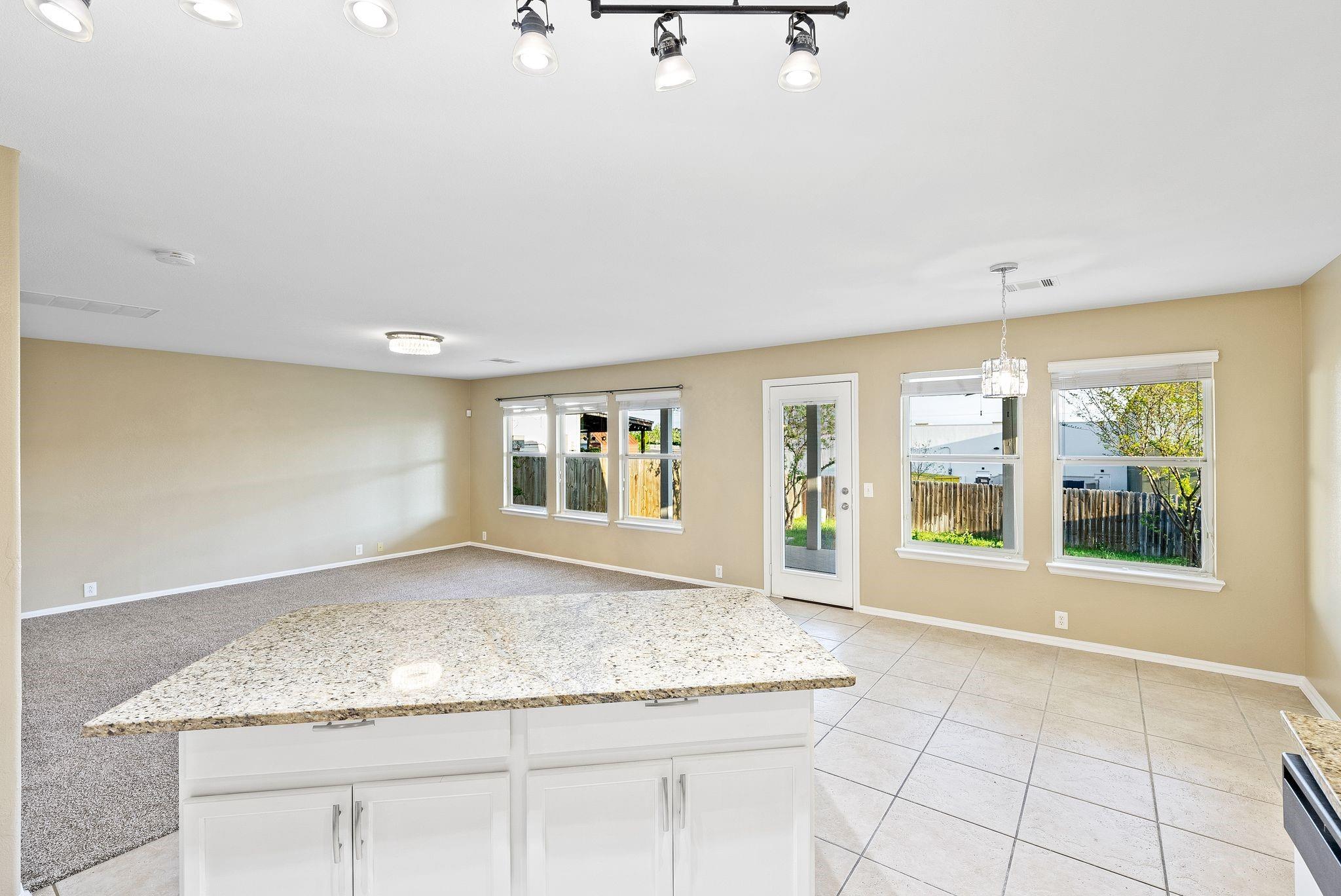 9431 Massaro St Property Photo 11