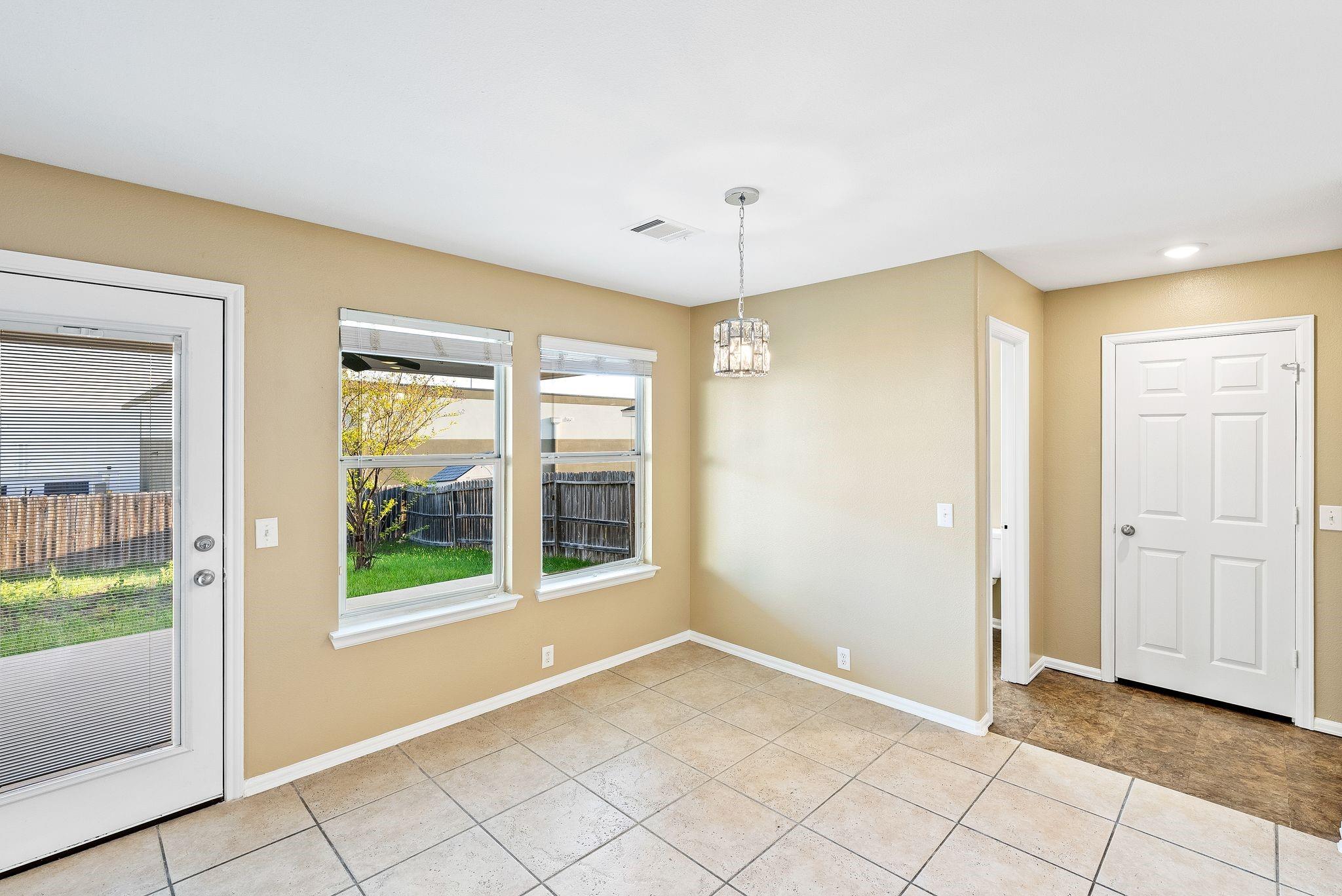 9431 Massaro St Property Photo 12