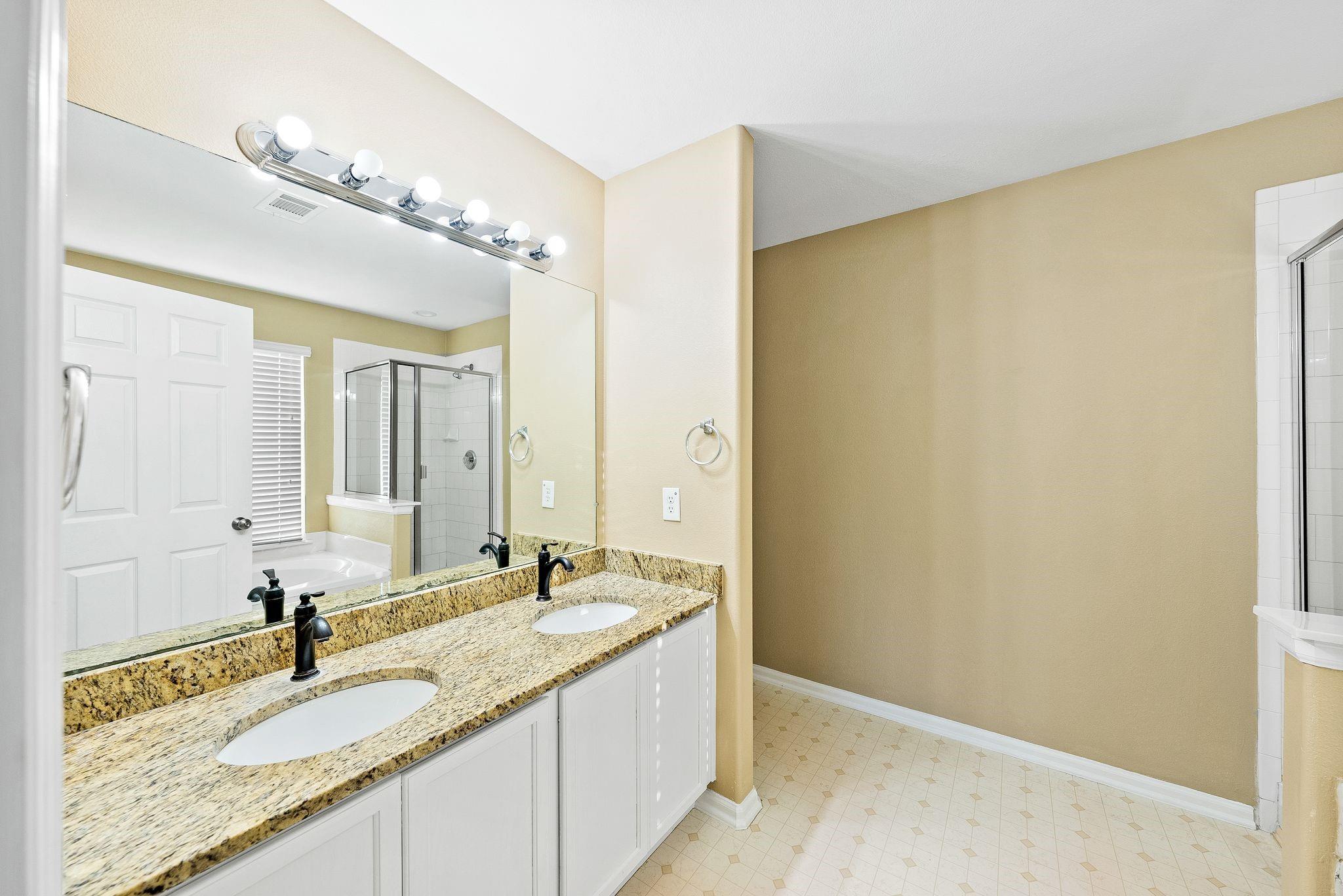 9431 Massaro St Property Photo 19