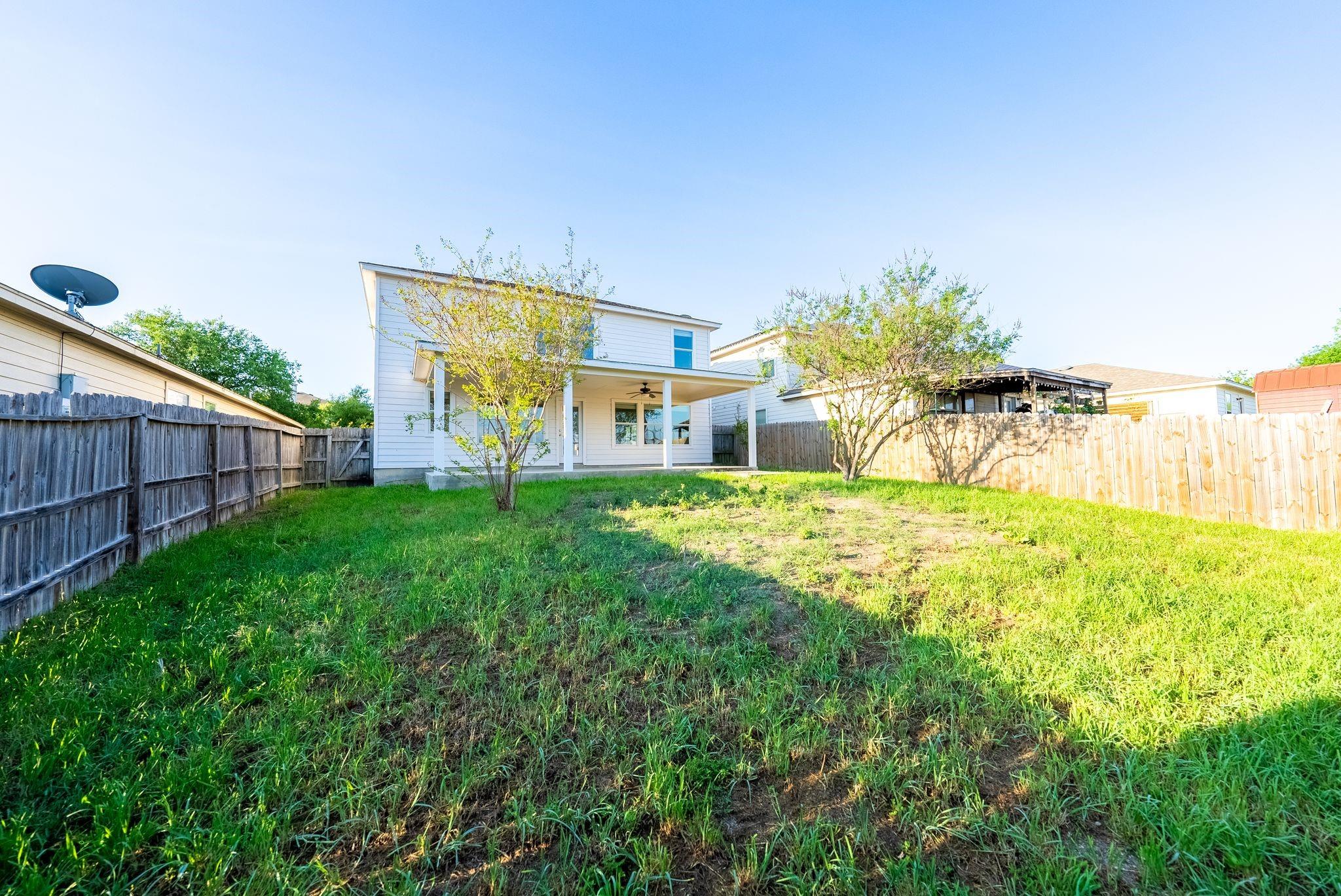 9431 Massaro St Property Photo 32