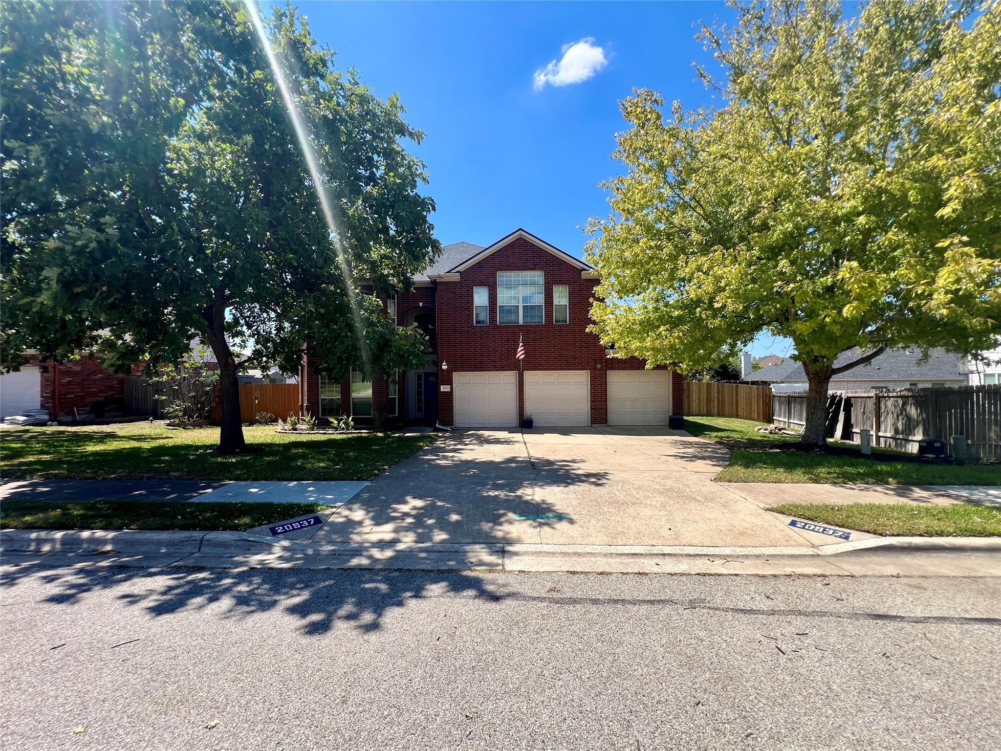 20937 Mandrake Dr Property Photo 1