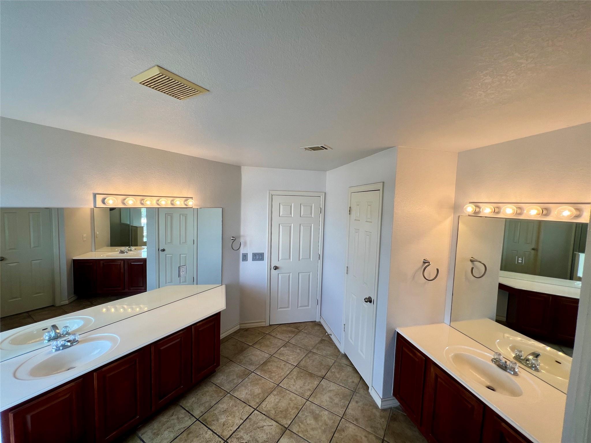 20937 Mandrake Dr Property Photo 16