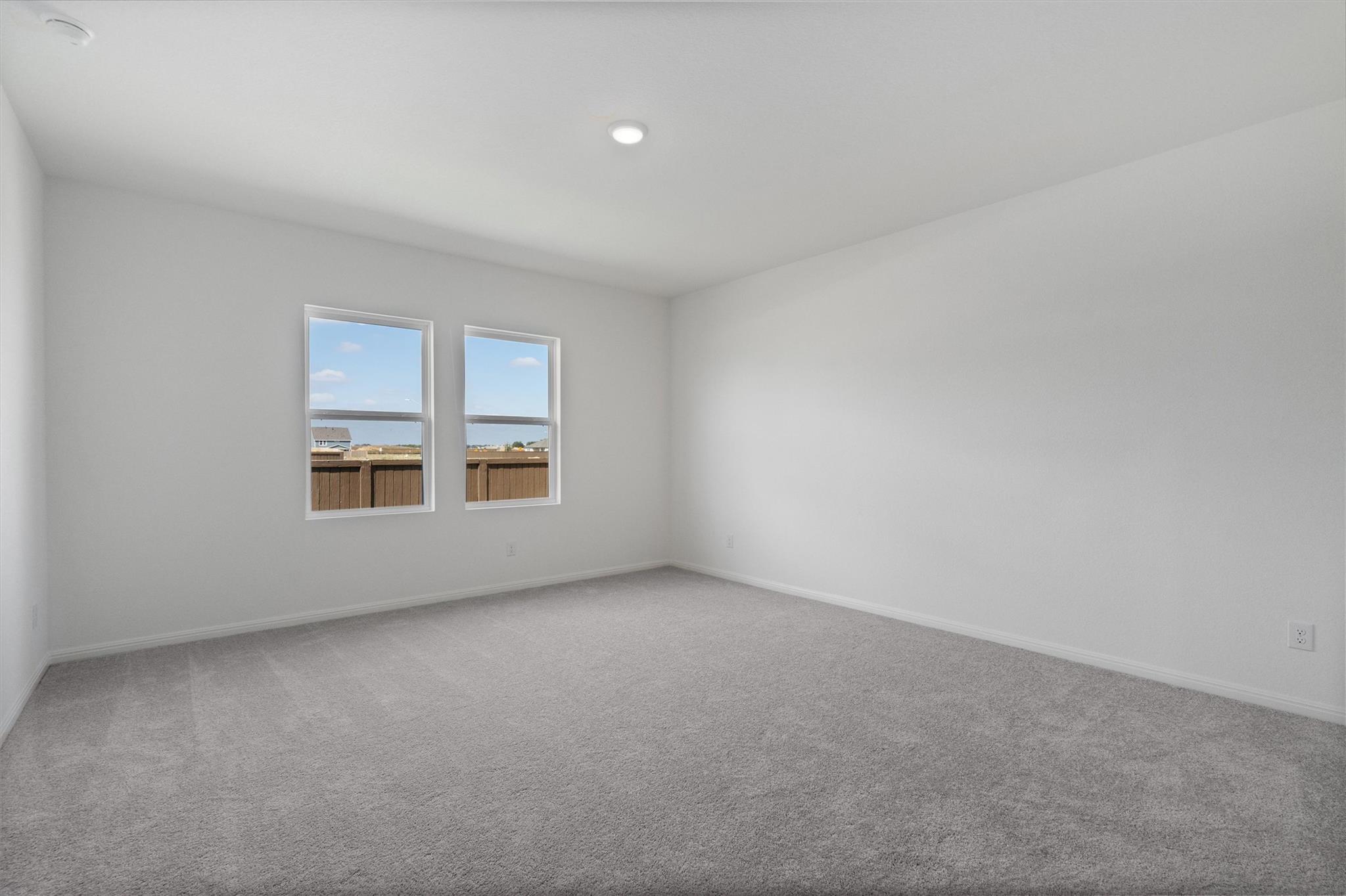 105 Bridgeview Dr Property Photo 11
