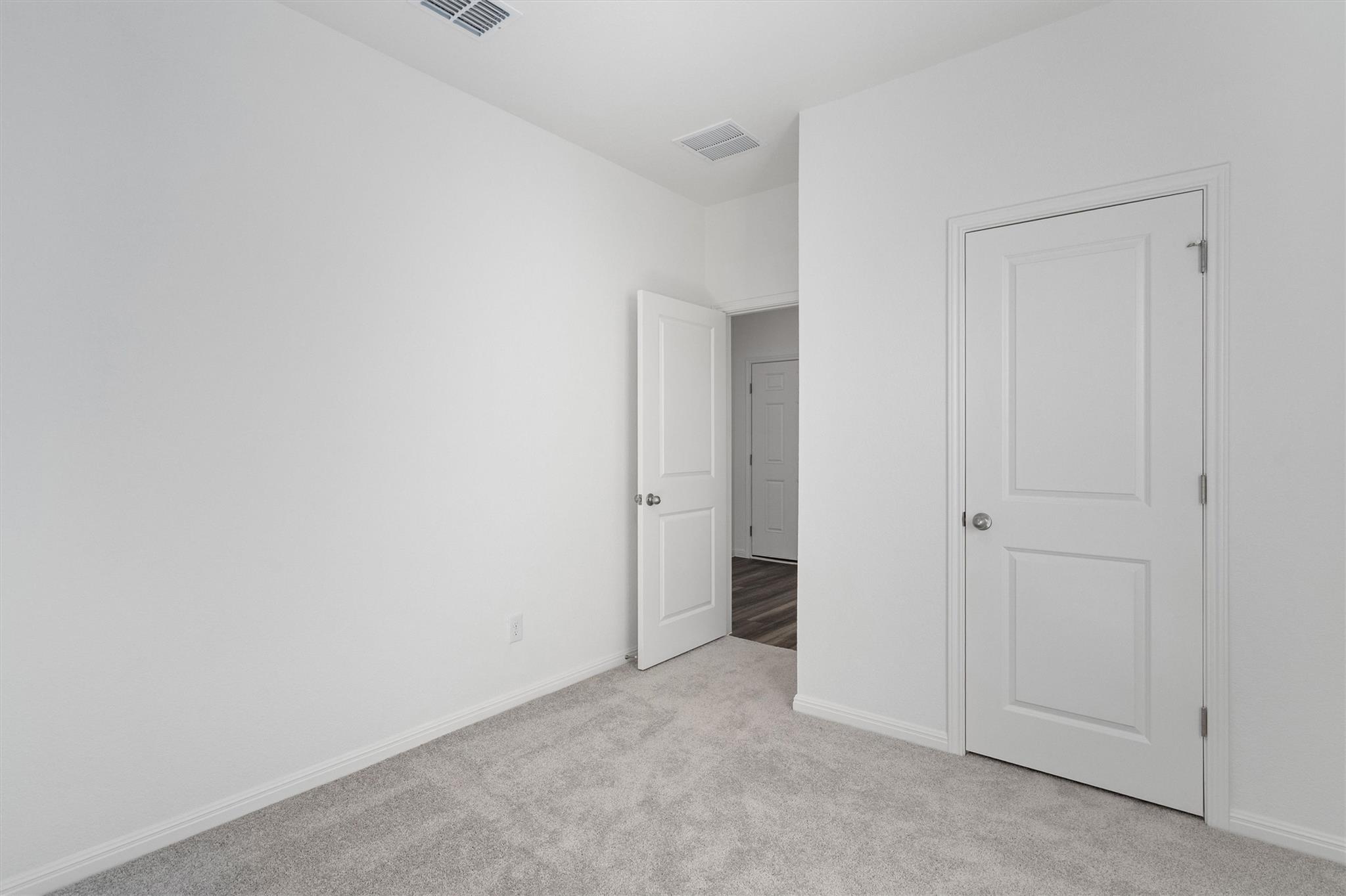 105 Bridgeview Dr Property Photo 19