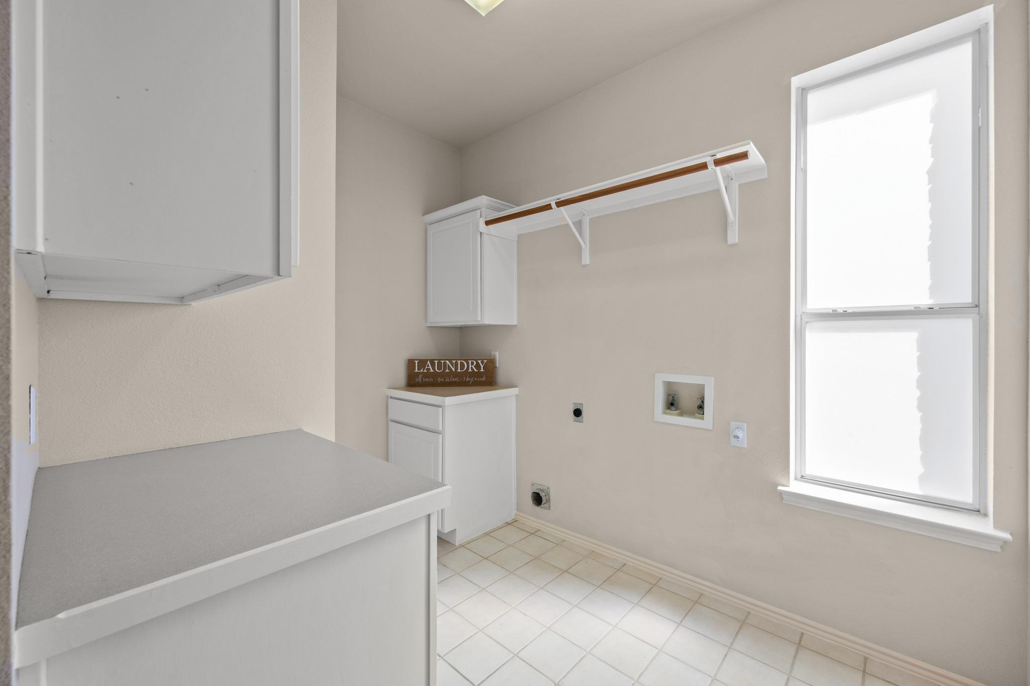 8802 Bluegrass Dr Property Photo 26