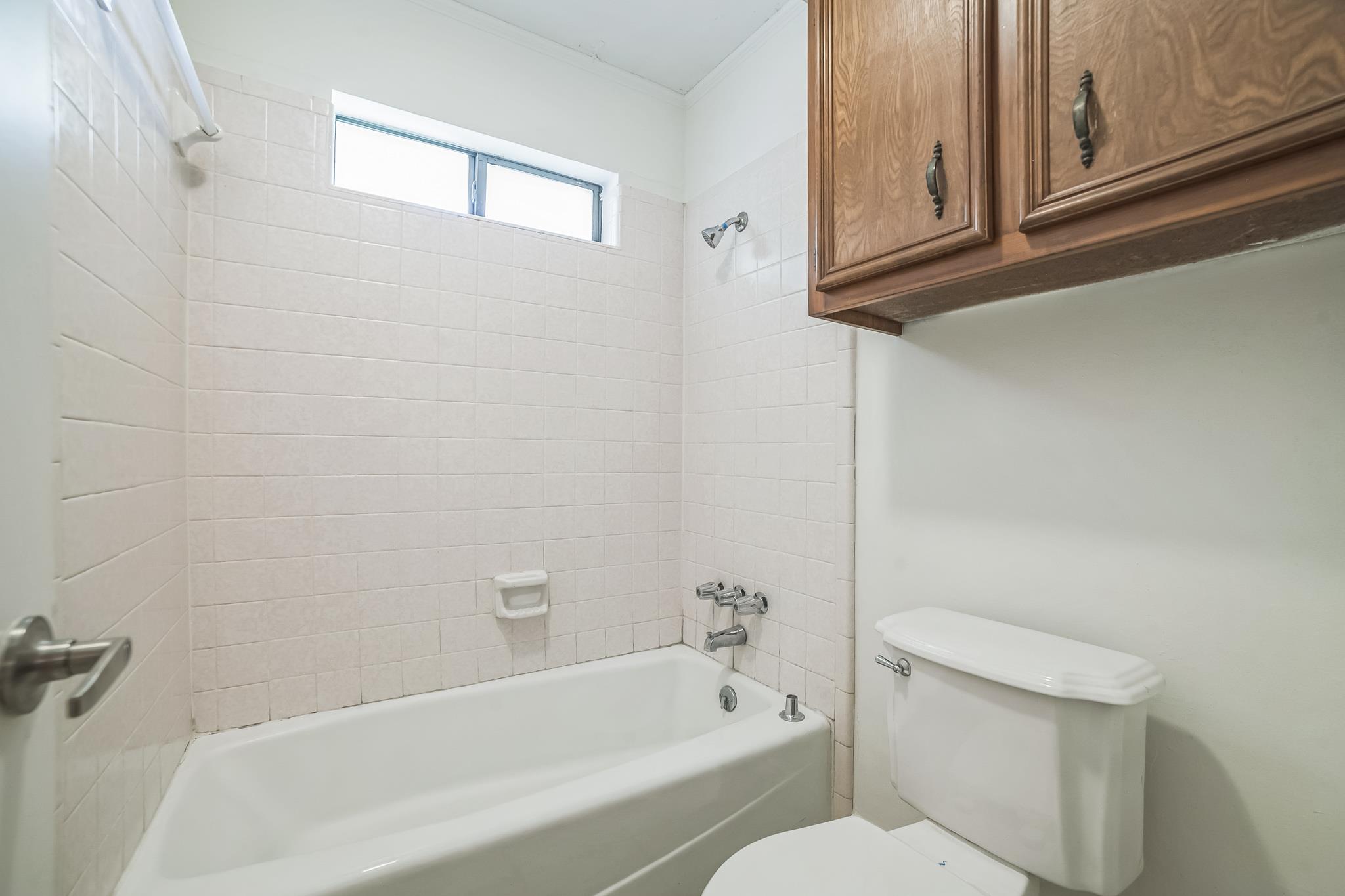 601 Cedar Ridge Dr Property Photo 18