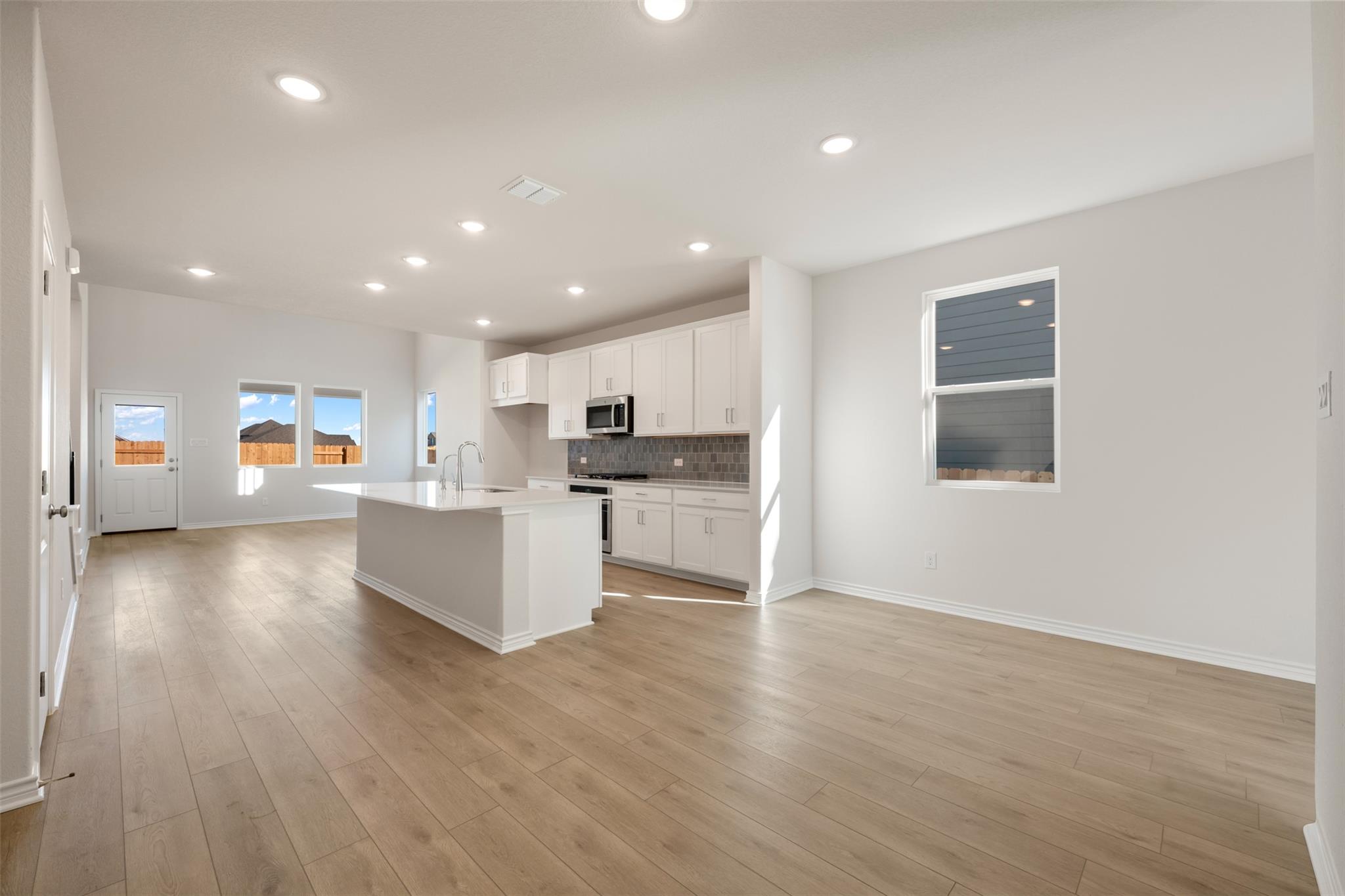 160 Ranier Way Property Photo 12